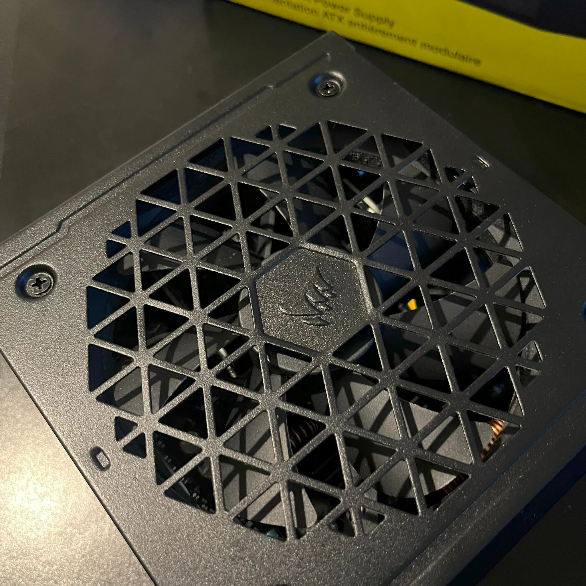 Copy of Corsair RM750e 750W Modular Power Supply | Box Included | All cables Included | Minimal U...