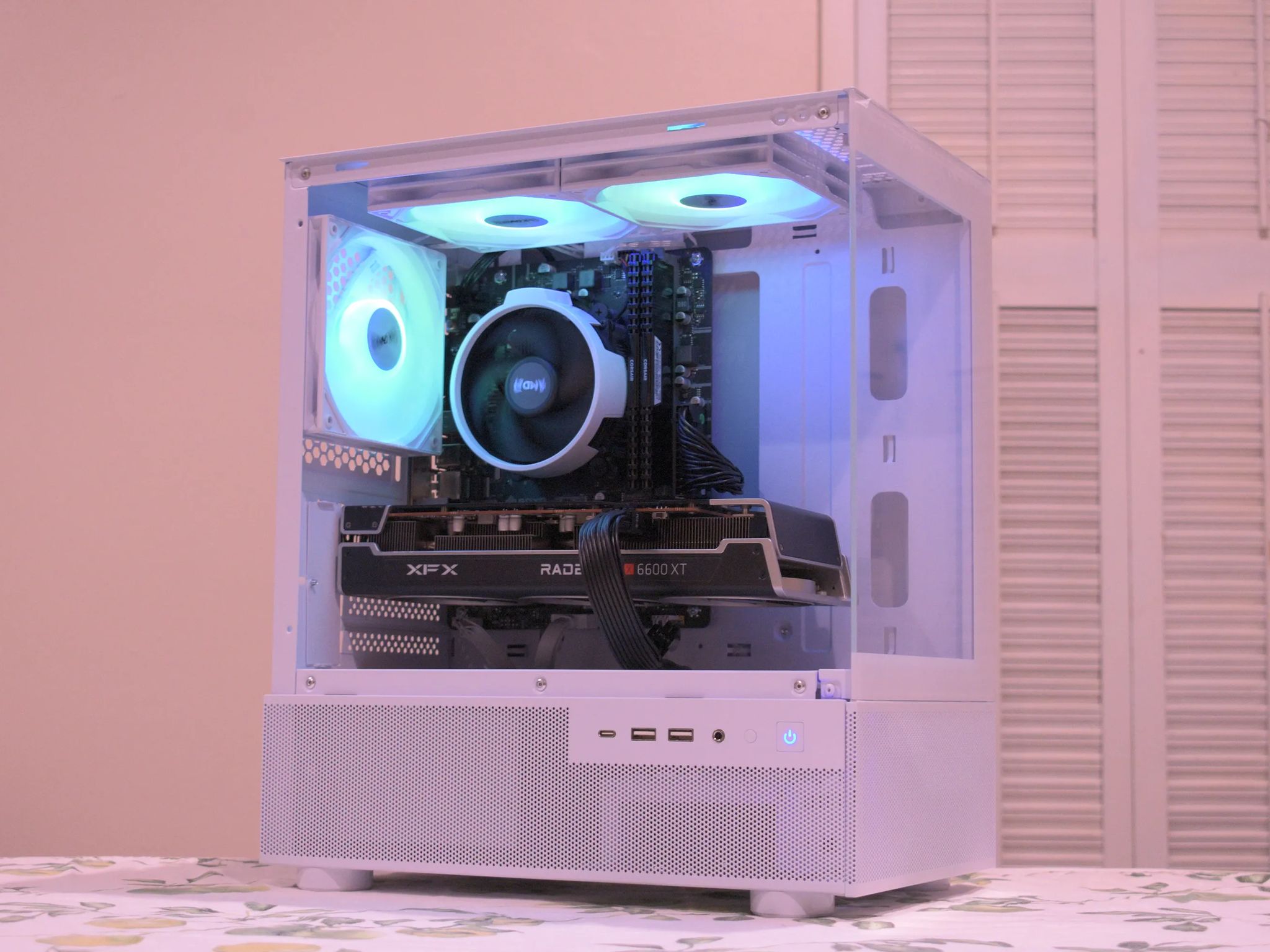 Gaming PC | Ryzen 5 3600 | RX 6600XT 8GB | 16GB DDR4 | 1TB nVME SSD | 1080p White Gaming PC RGB