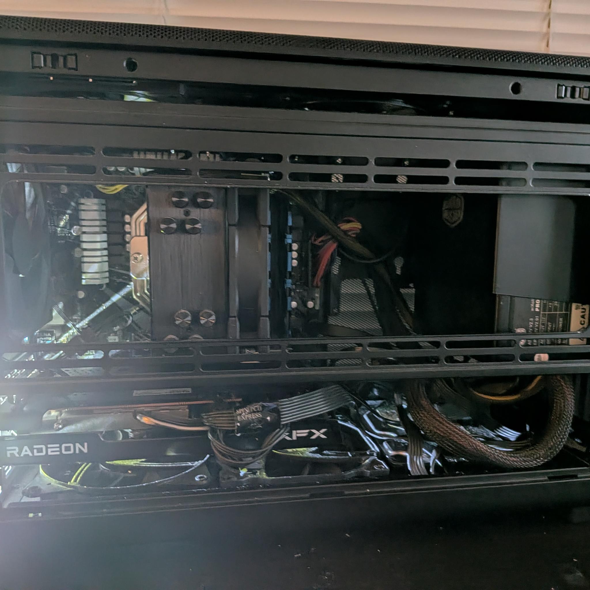 AMD Ryzen 5 3500| GTX 1080 8GB| 16GB DDR4 RAM| 1TB SSD & 1TB HDD| Windows 11 |