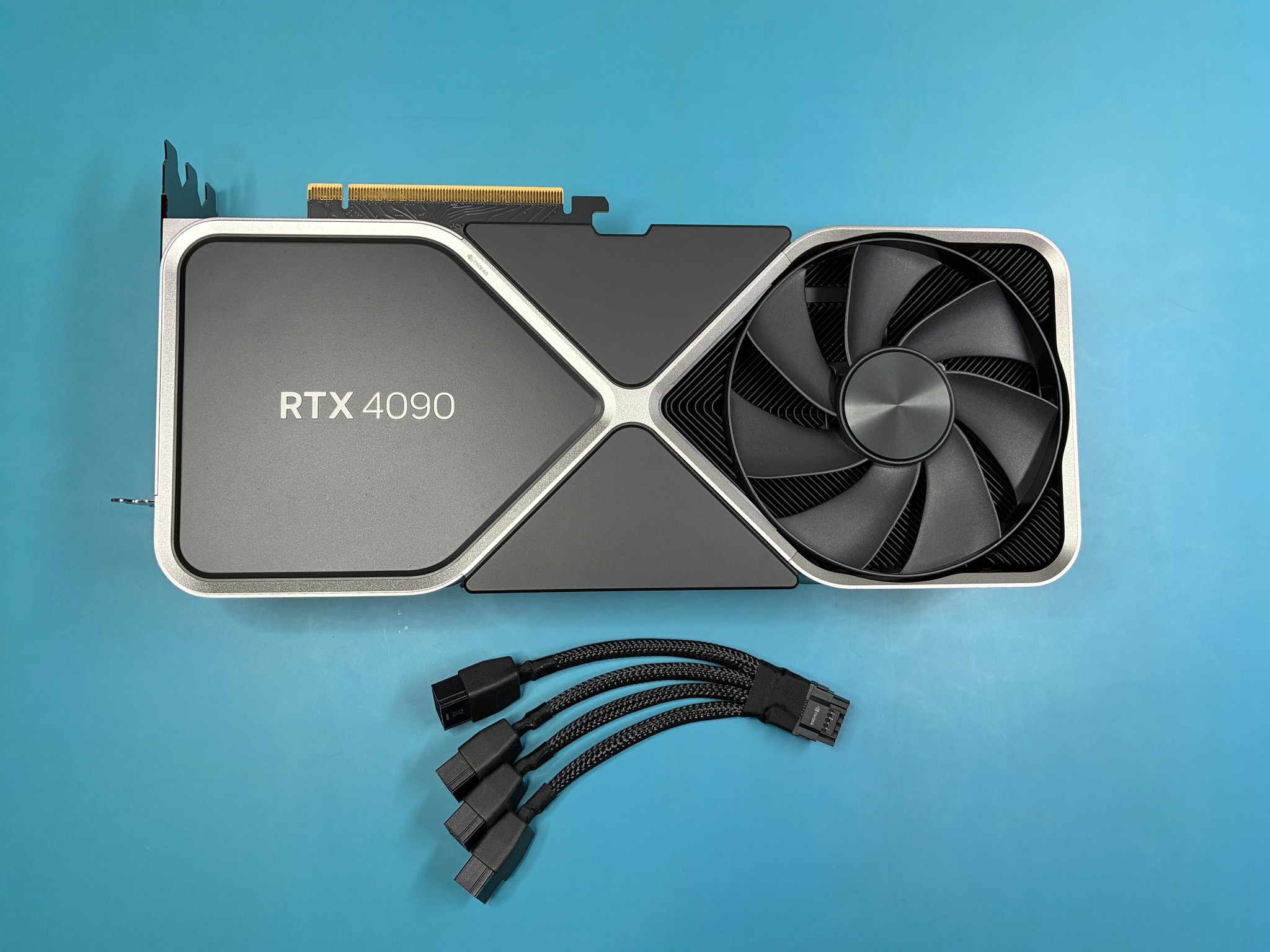 NVIDIA Founders Edition GeForce RTX™ 4090 24GB VRAM (GPU)