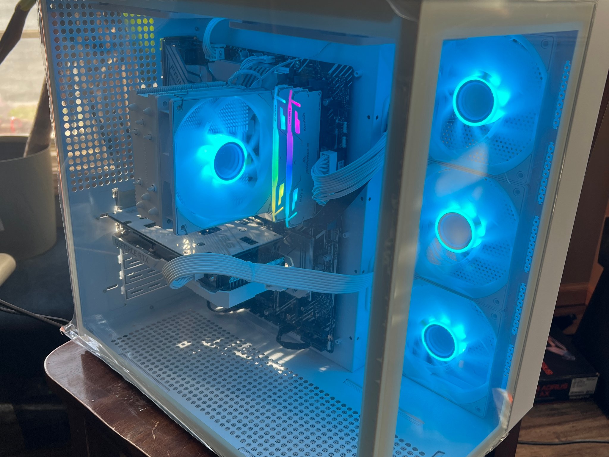 Intel i5 11400F | RTX 3060 | 16GB DDR4 RAM