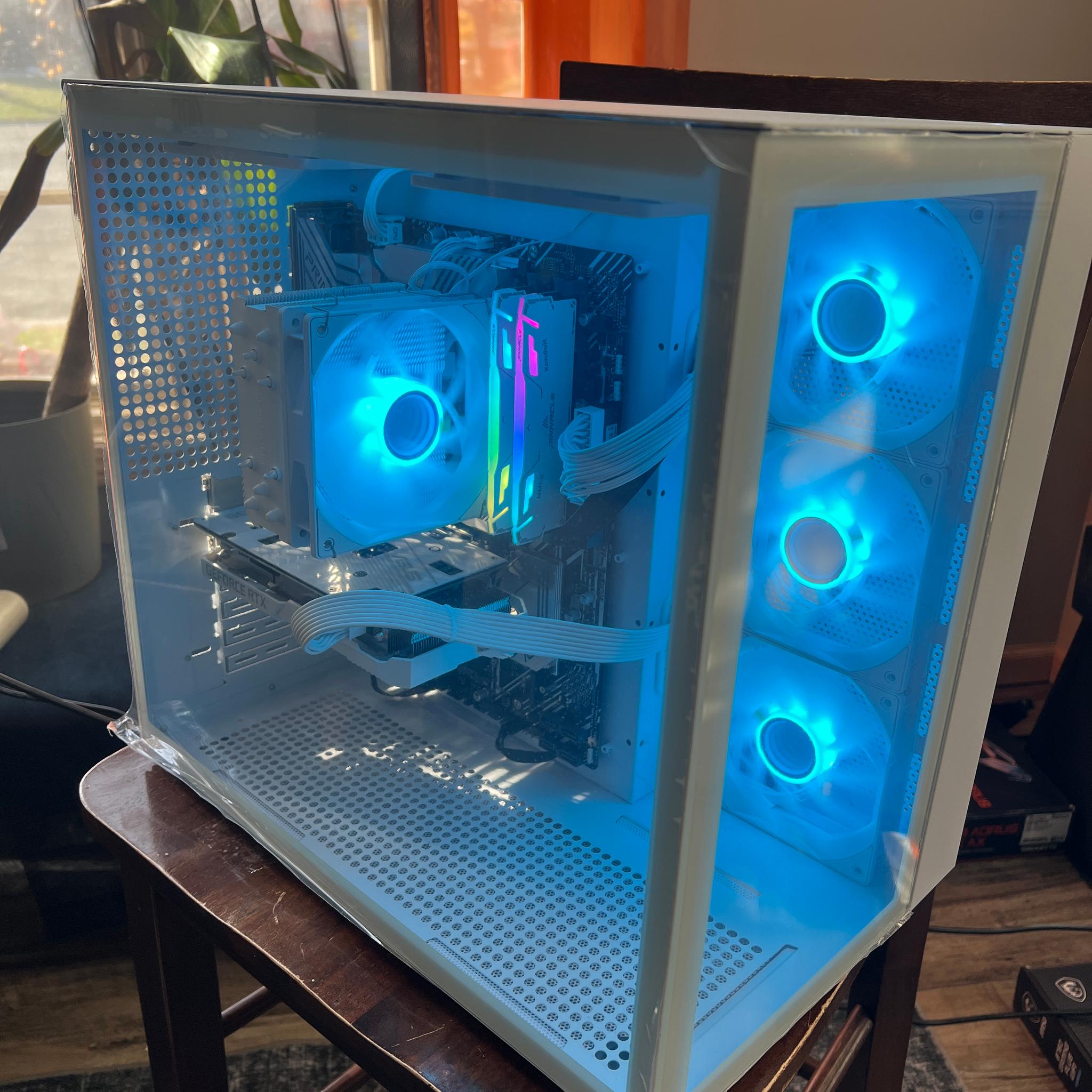 Intel i5 11400F | RTX 3060 | 16GB DDR4 RAM