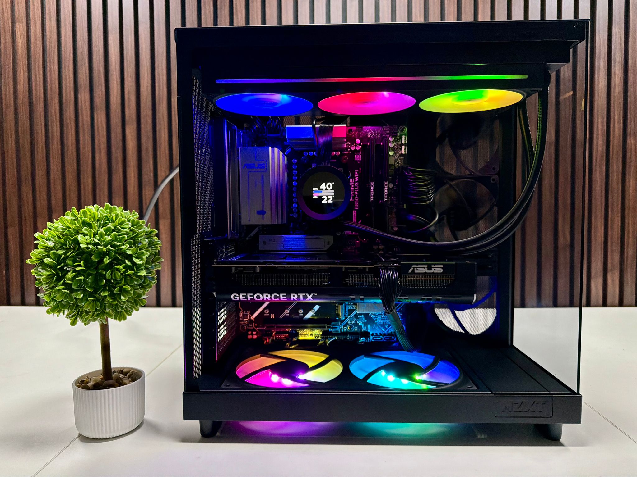 RTX 5070 | Ryzen 7600X3D | 32GB DDR5 | 1TB M.2 | 850 Watt Gold PSU Tier A | LCD AIO