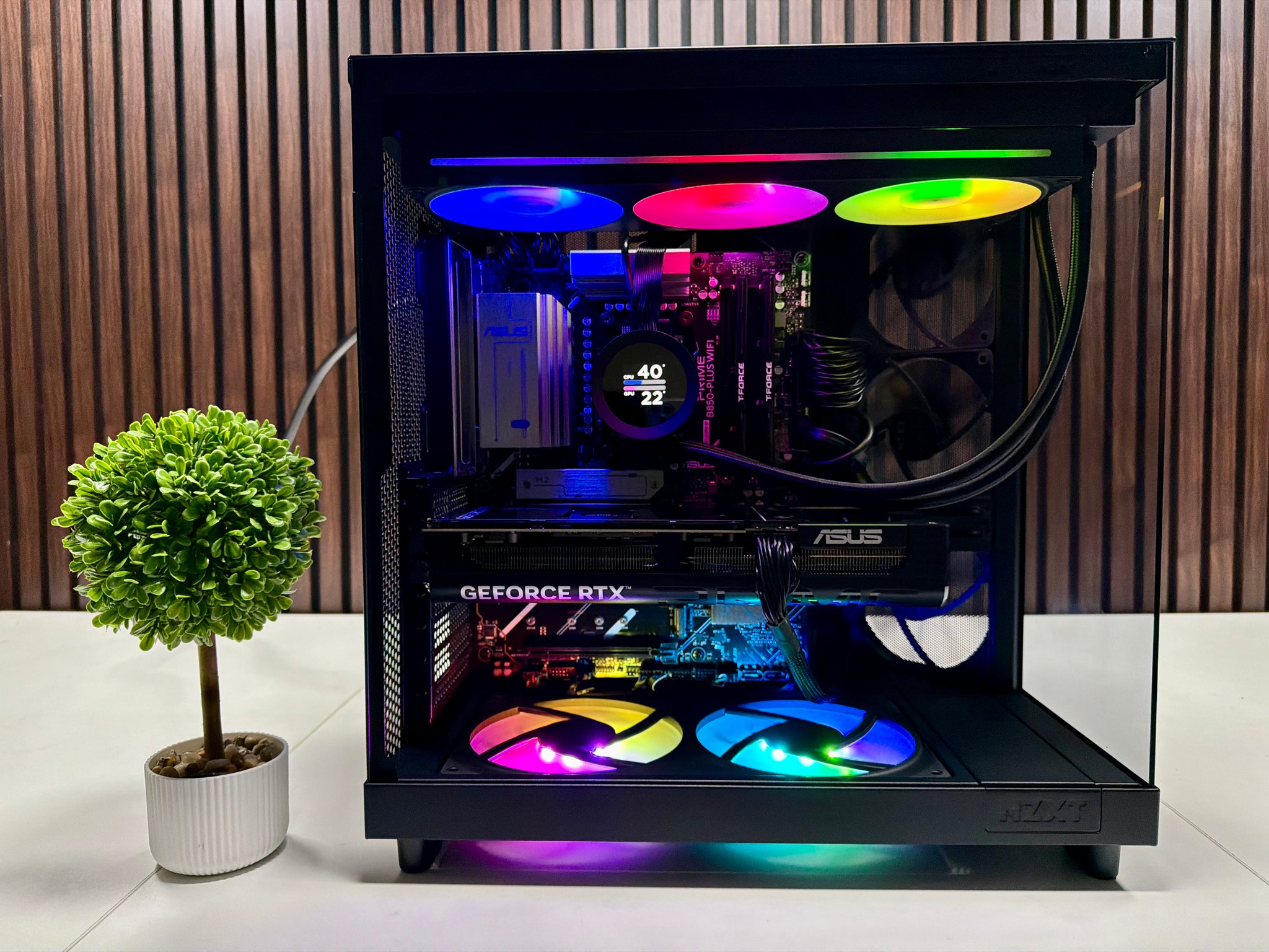 RTX 5070 | Ryzen 7600X3D | 32GB DDR5 | 1TB M.2 | 850 Watt Gold PSU Tier A | LCD AIO