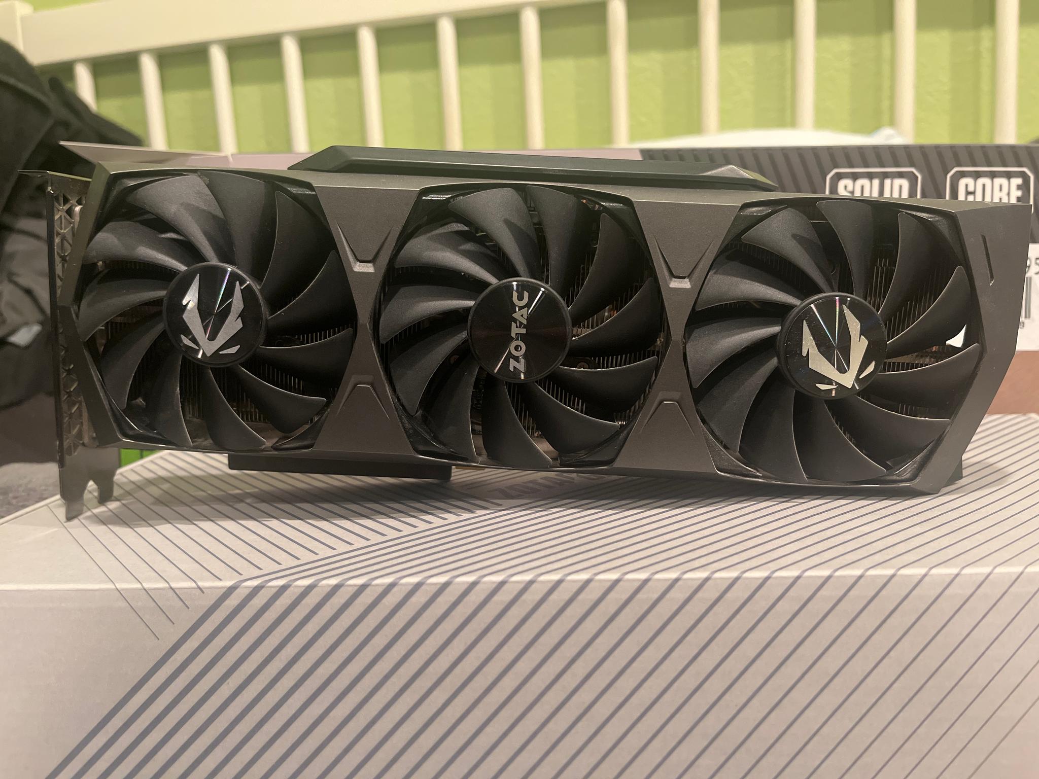 ZOTAC GAMING Trinity OC GeForce RTX 3070 Ti