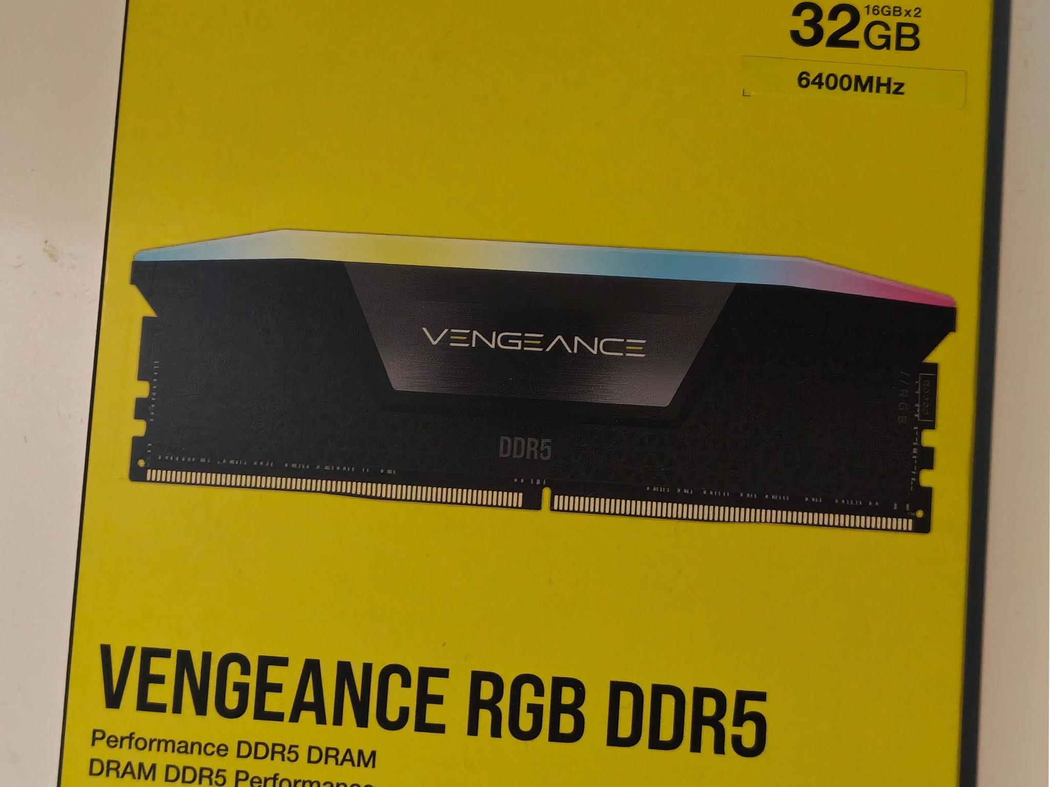 Corsair Vengeance RGB 32GB 6400MT/s CL36