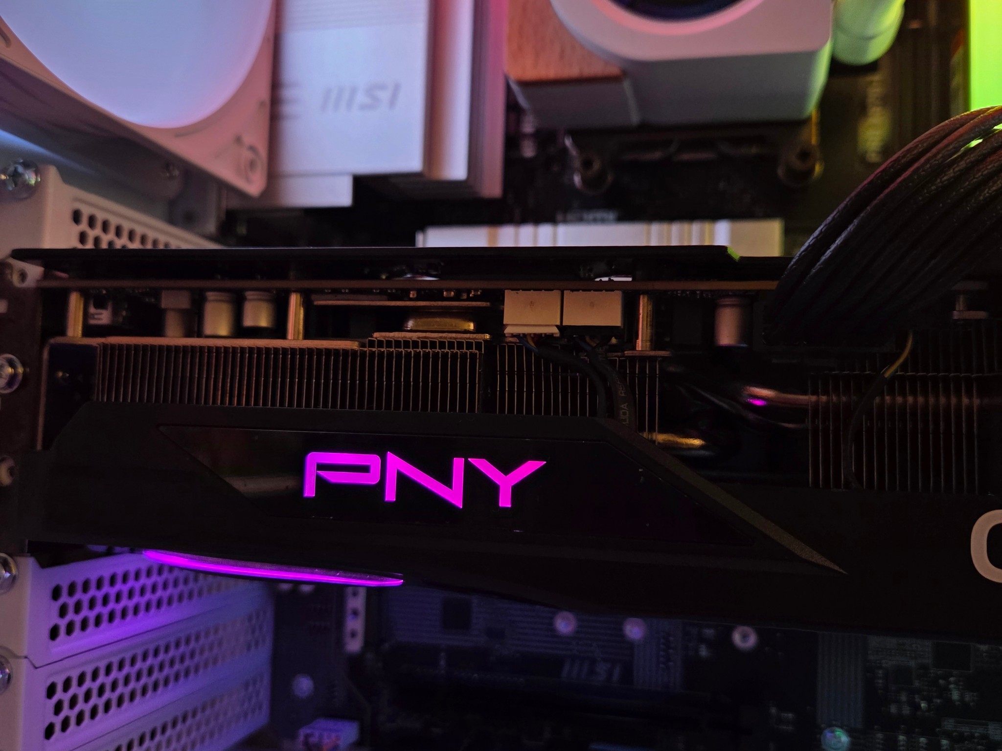 ❄ICE❄ V1 | RTX 5070TI 16GB| Ryzen 9800X3D | 32GB DDR5 | NVME | GOLD PSU | Windows 11 | LCD