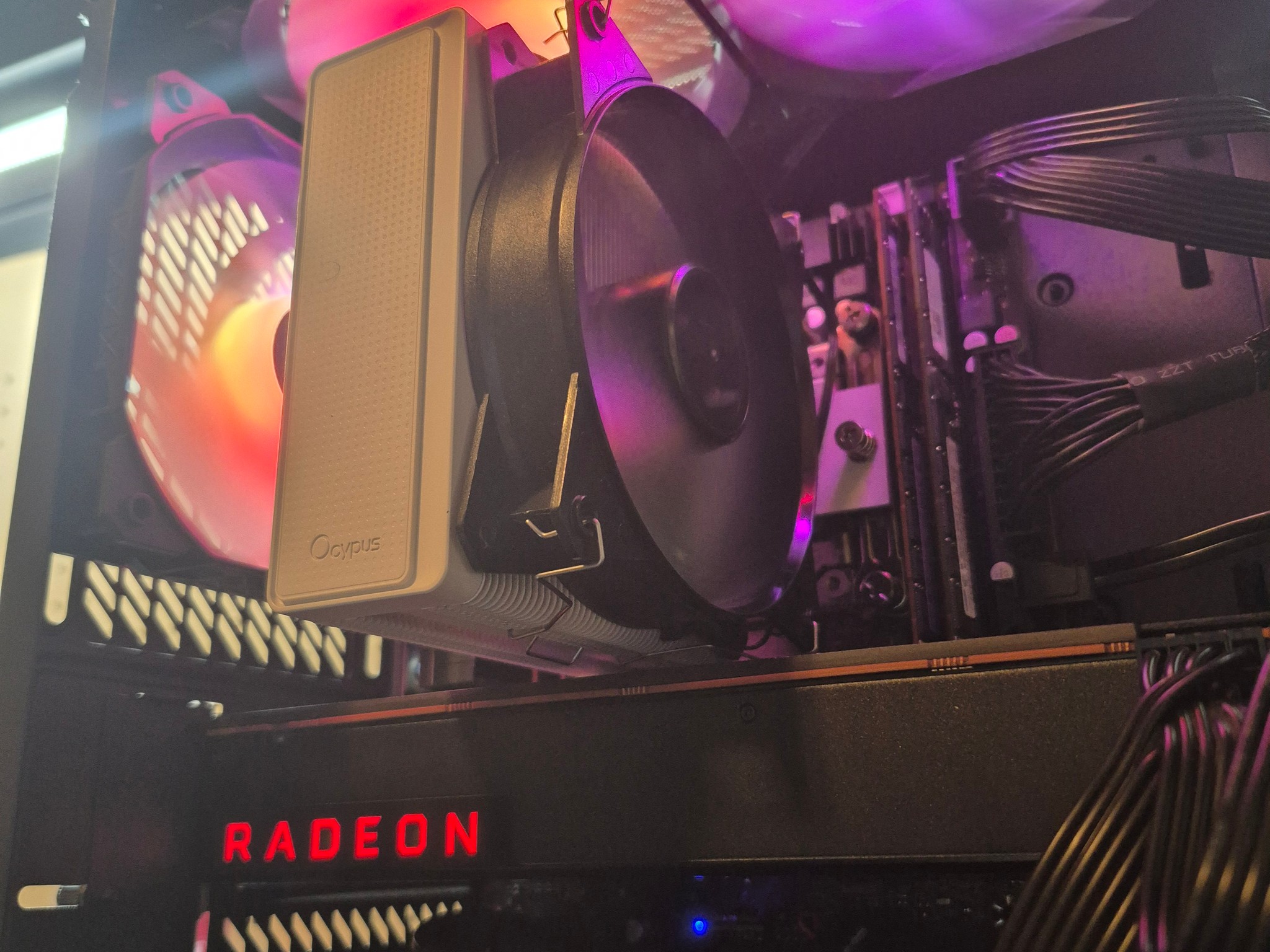 Gaming/Editing/Streaming | 12 Core Xeon, 28GB RAM,  8GB AMD Vega 64, Win11