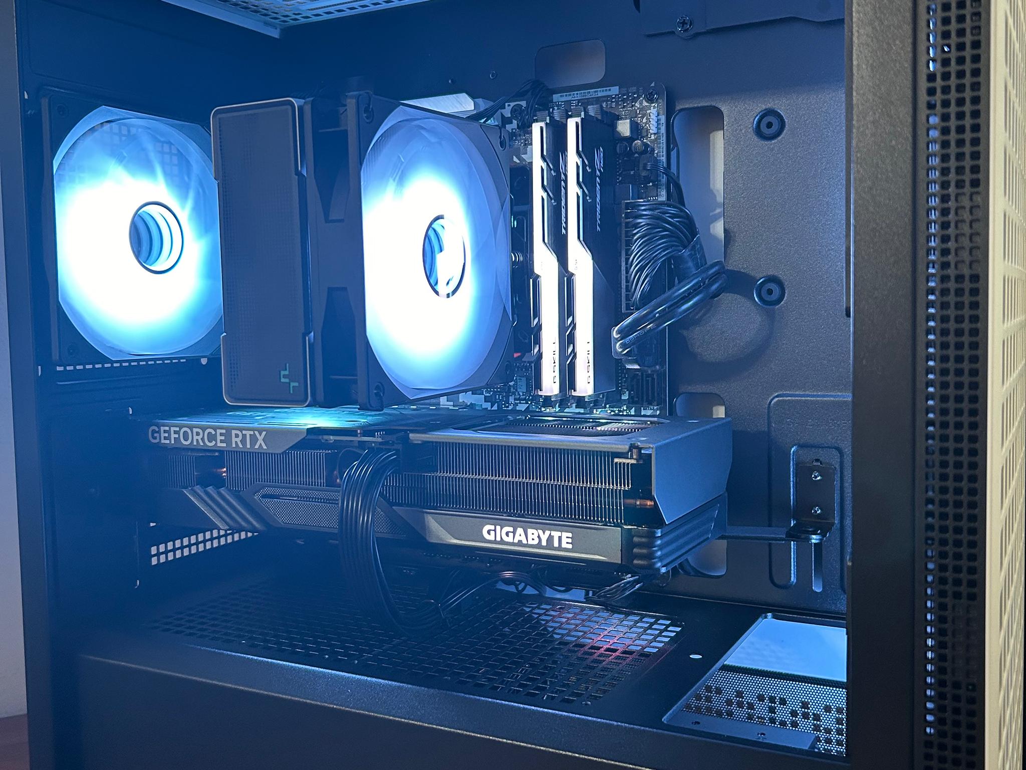 **SALE** RTX 4060ti | Ryzen 5 5600x | 32GB DDR4 | WI-FI | The Mini Legend V10