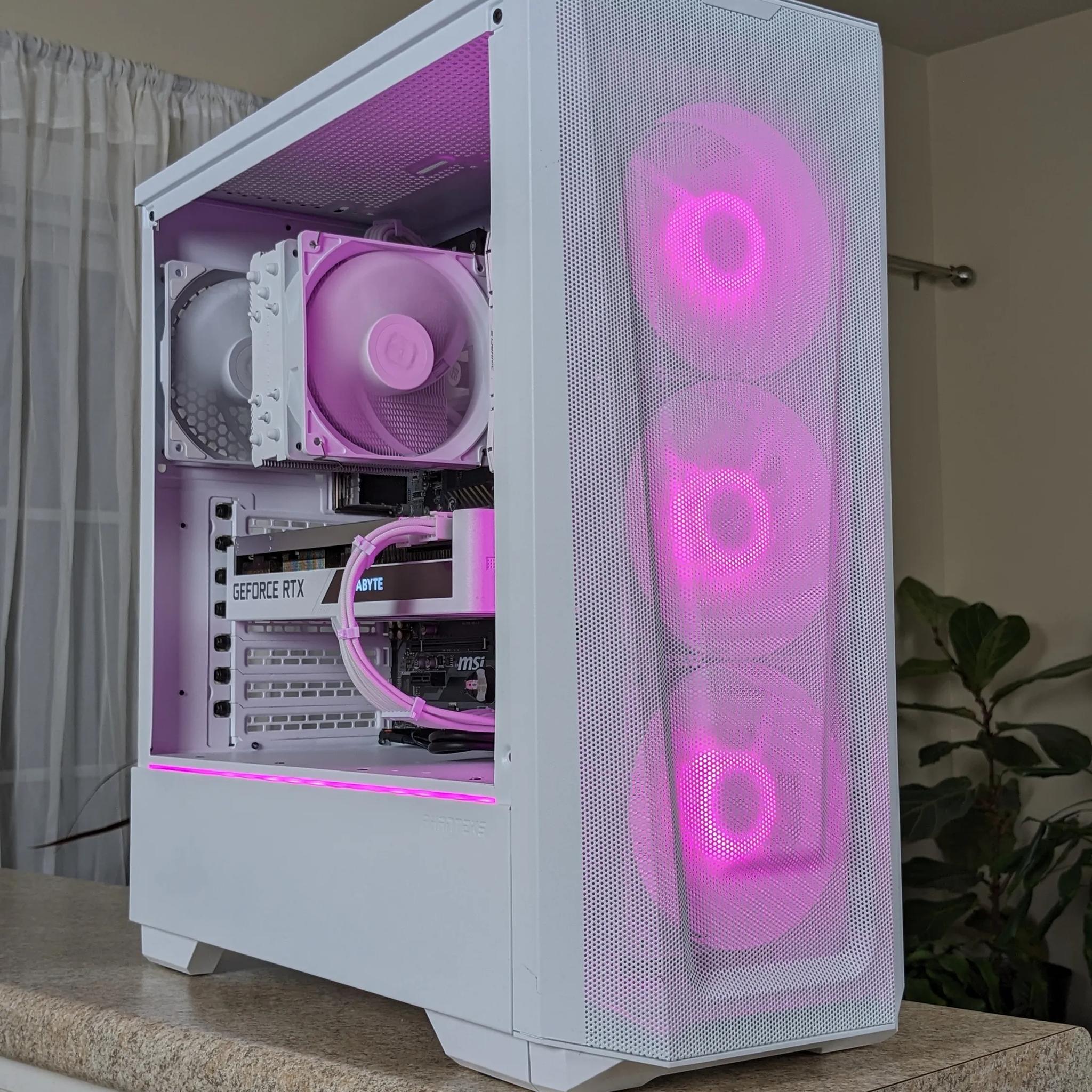 Mid Range All White Gaming PC - Ryzen 5 5600 - RTX 3070