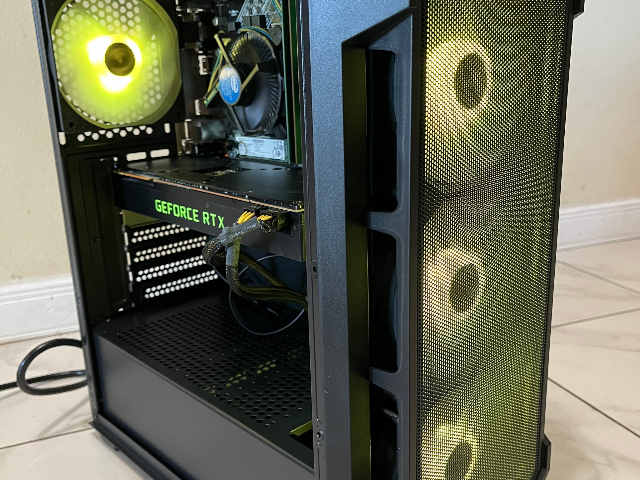 🟠🔥RTX 2080, Intel i5-10400, 16GB RAM, 870 GB Storage, High Performance RGB Gaming PC /w Wi-Fi🖥️