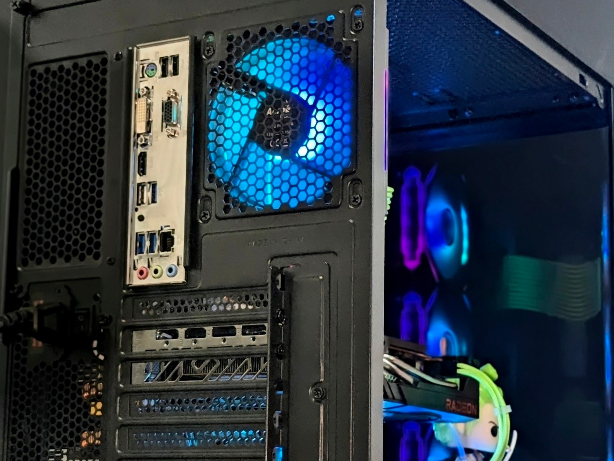 Roronoa Zoro "Headless" Gaming PC🖤RX 6700 10GB🖤Ryzen 5🖤16GB RAM🖤1TB SSD🖤 Wi-Fi 🖤 Windows 11