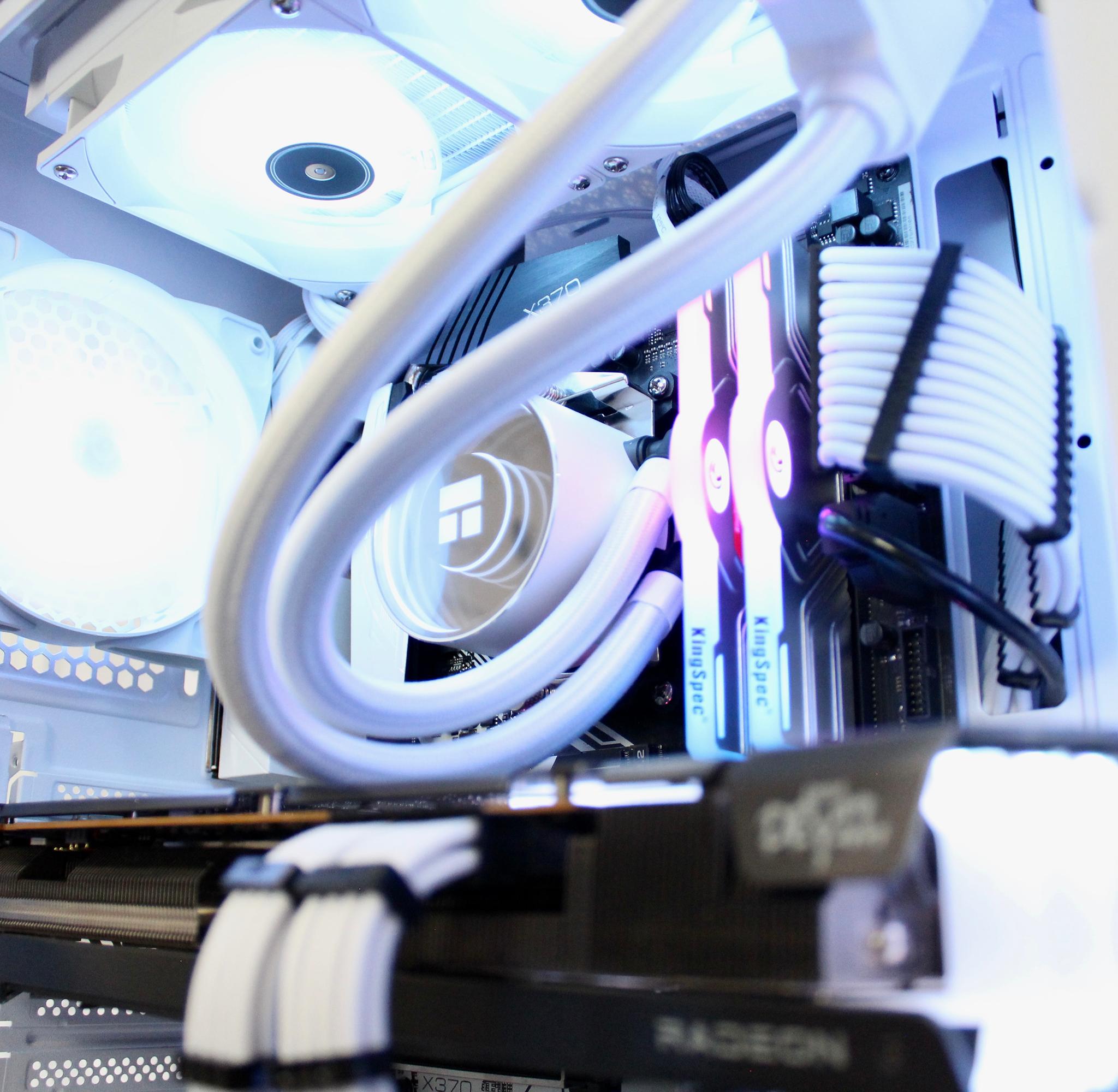 ⚫️ The Domino ⚪️ | Ryzen 7 5800X | 6700XT 12GB | 1TB M.2 Gen4 | 32GB DDR4 | W11 + WiFi |