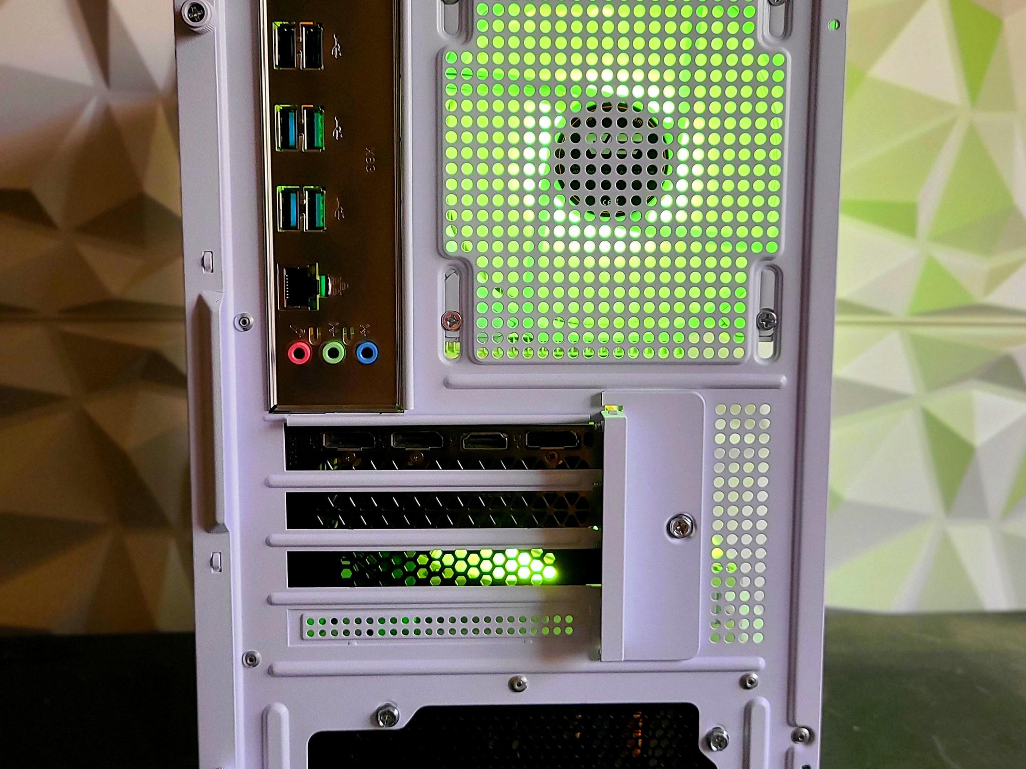 ⚪🟡 Gaming PC | Nvidia RTX 2070 Super 8 GB | Intel Xeon E5-2680 V4 14-Core CPU | 32 GB Ram | 1 TB SSD