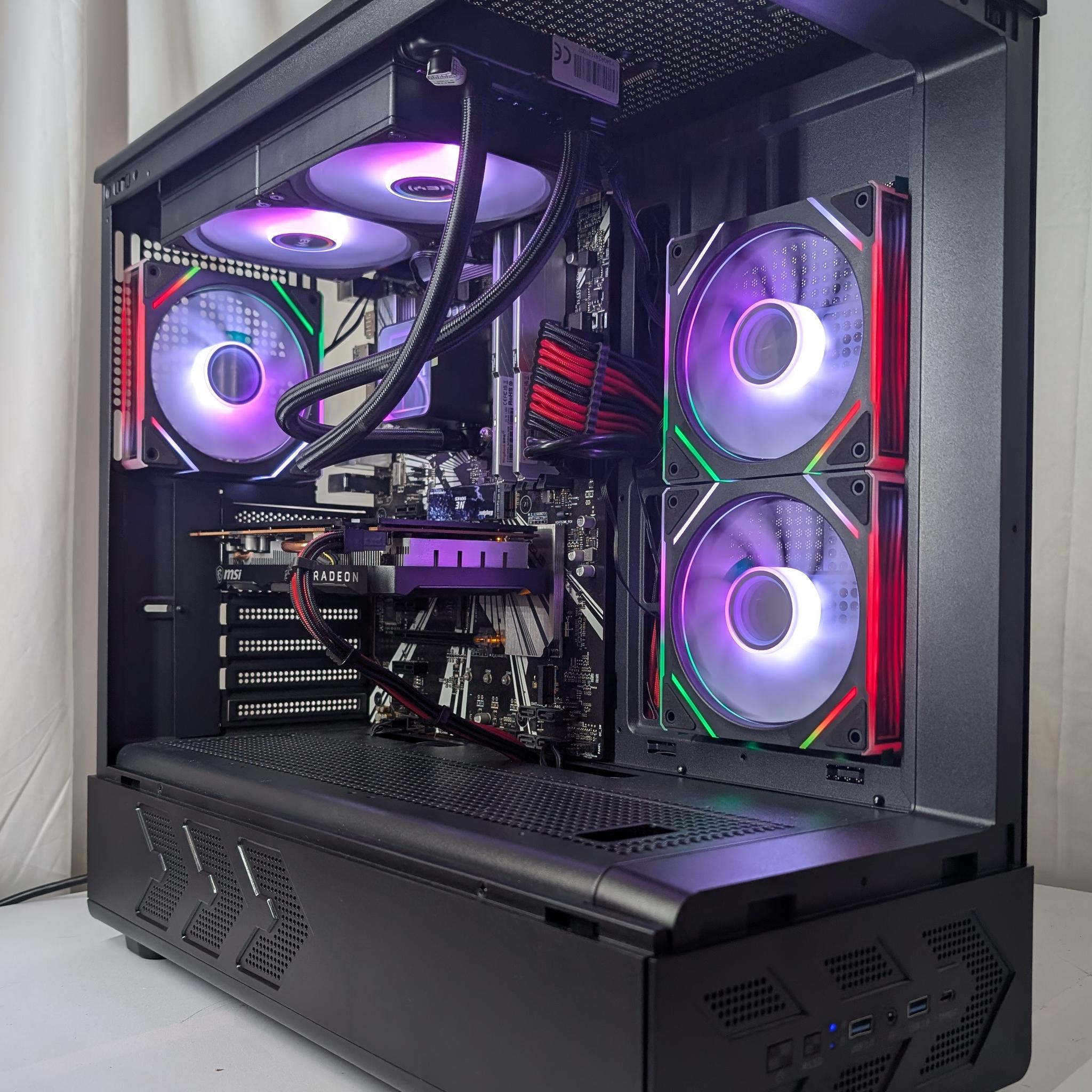 RX 6000 XT | I7 9700 | 16GB DDR4 | 650W | 500GB NVME