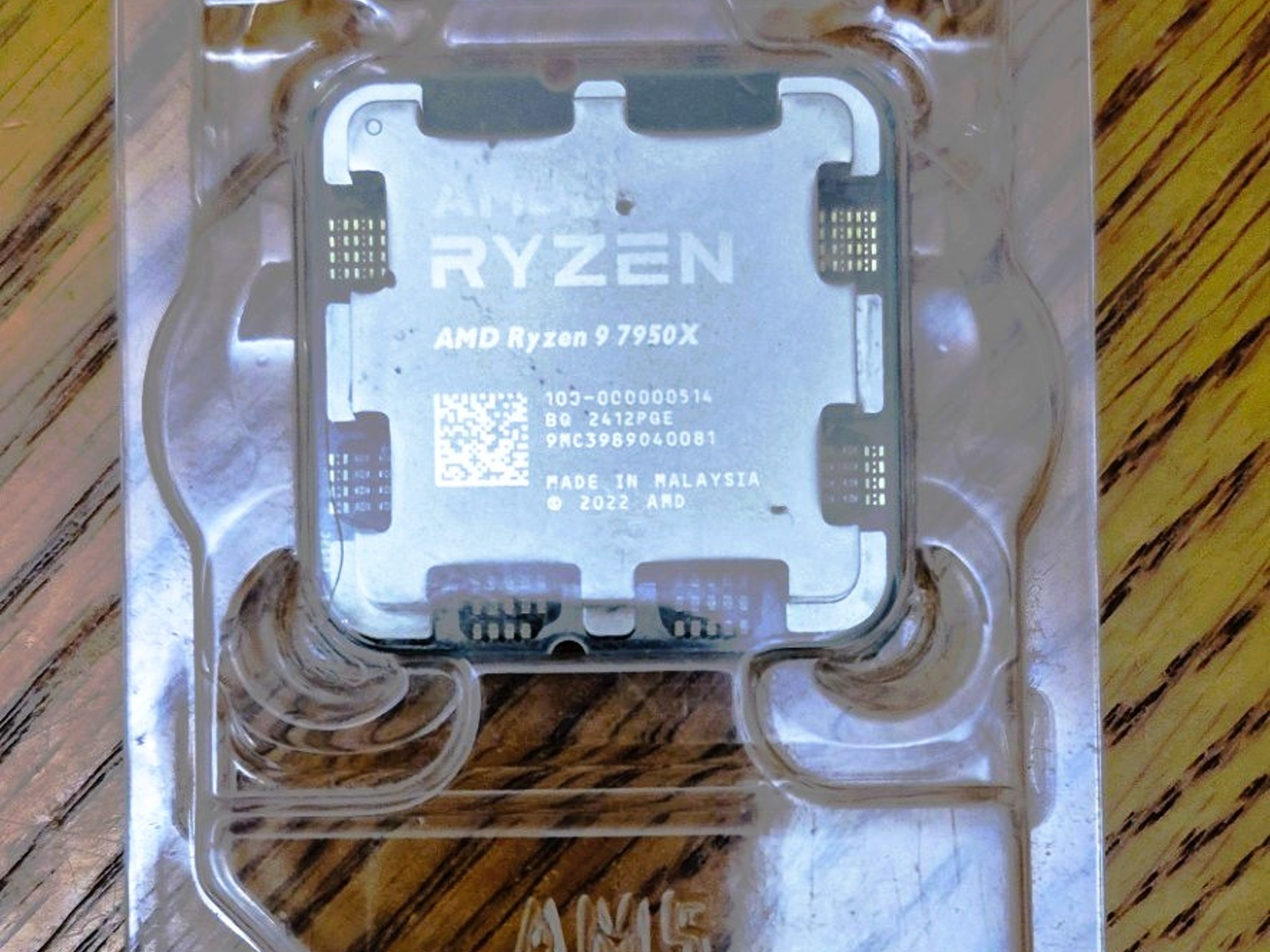Gigabyte X670 AORUS ELITE AX AM5 Motherboard, Ryzen 9 7950X CPU, 64GB RAM G.Skill Trident Z5 RGB RGB