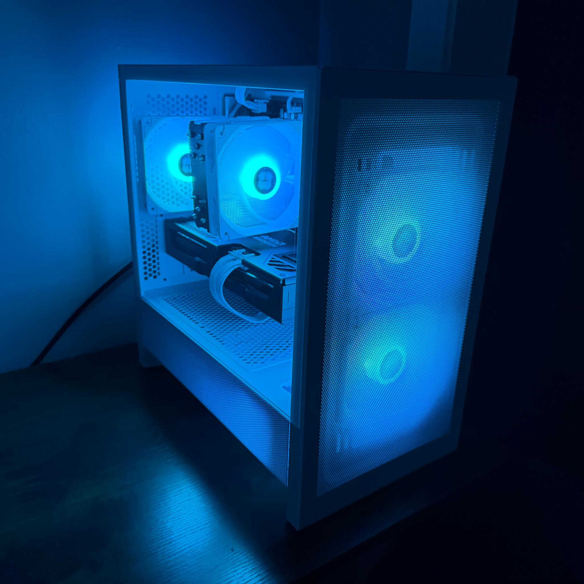 Custom Gaming PC AMD RX 9070 16GB, Ryzen 5 7500X3D, 32GB DDR5, 2TB Gen4 NVME, A Tier 850W PSU, W...