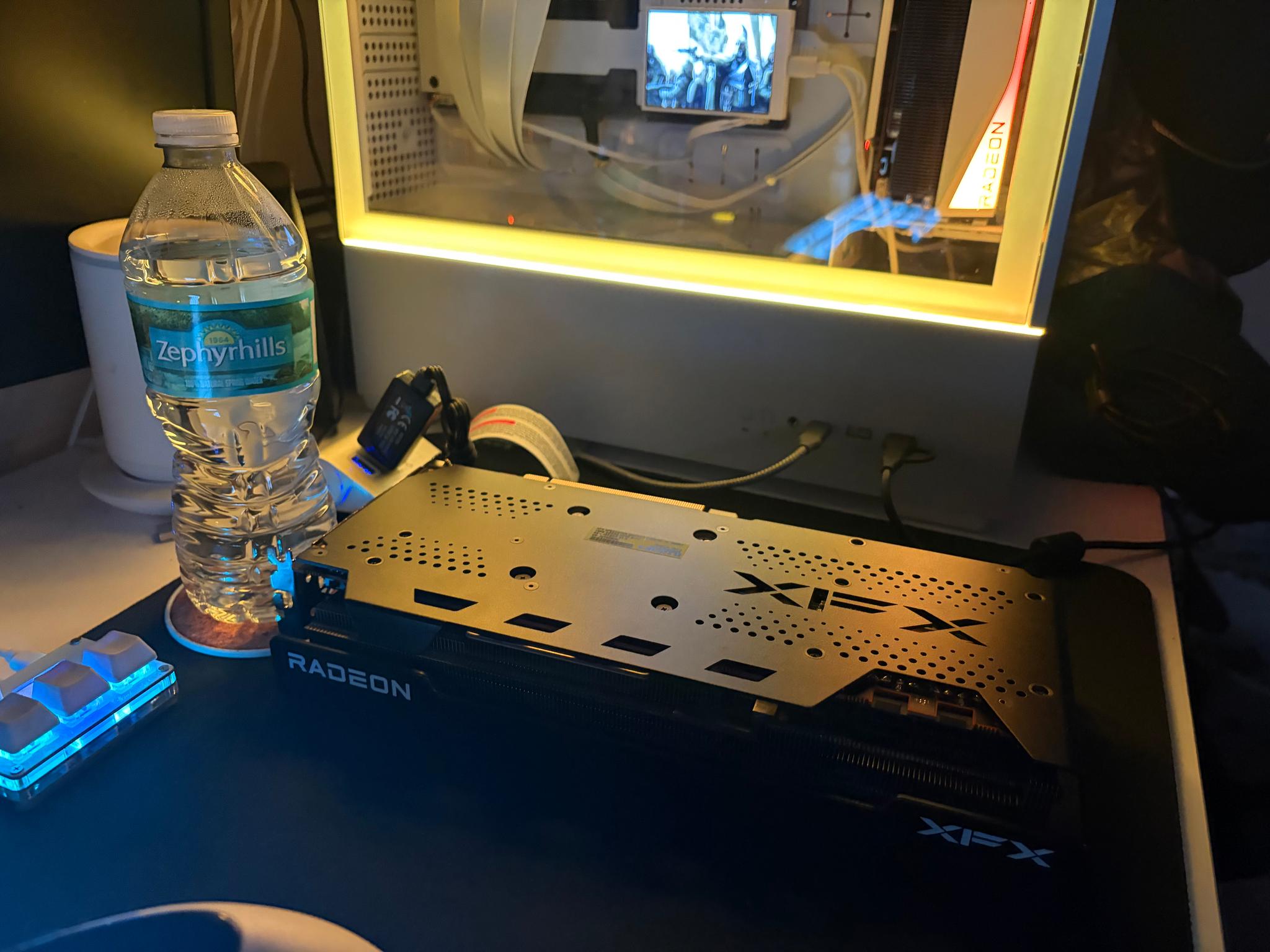 XFX Speedster MERC 210 Black Radeon RX 7800 XT