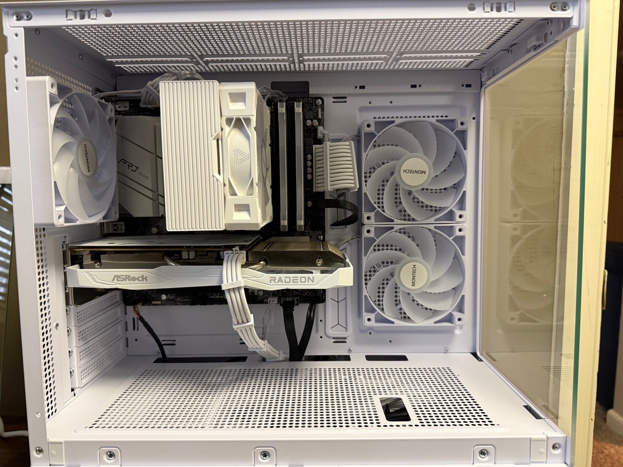 ❄️ Whiteout Gaming PC Fresh Build- Ryzen 5500, RX 6600, 16GB RAM, 1TB SSD, Wi-Fi BUDGET FRIENDLY! ❄️