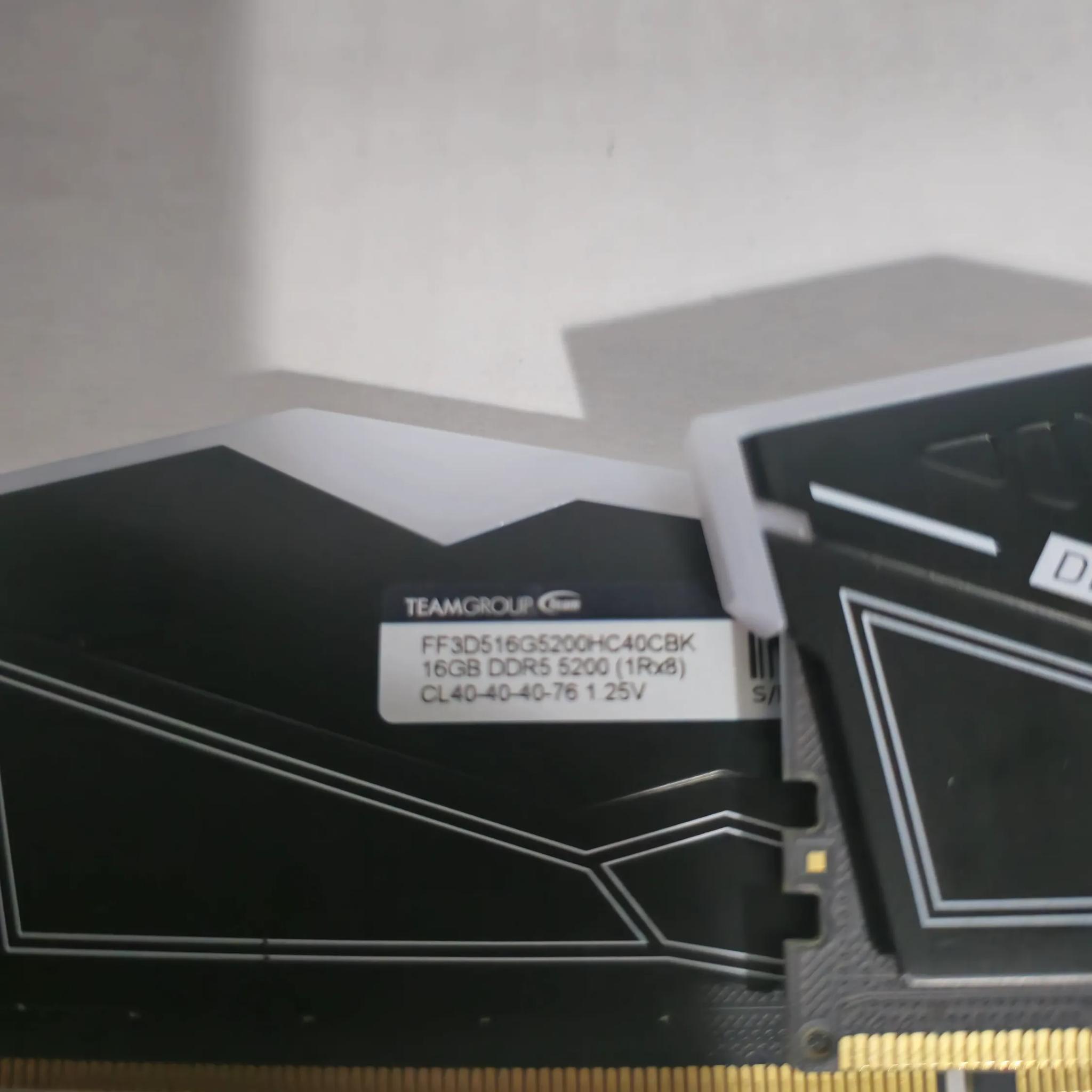 32GB DDR5 T-force DELTA RGB