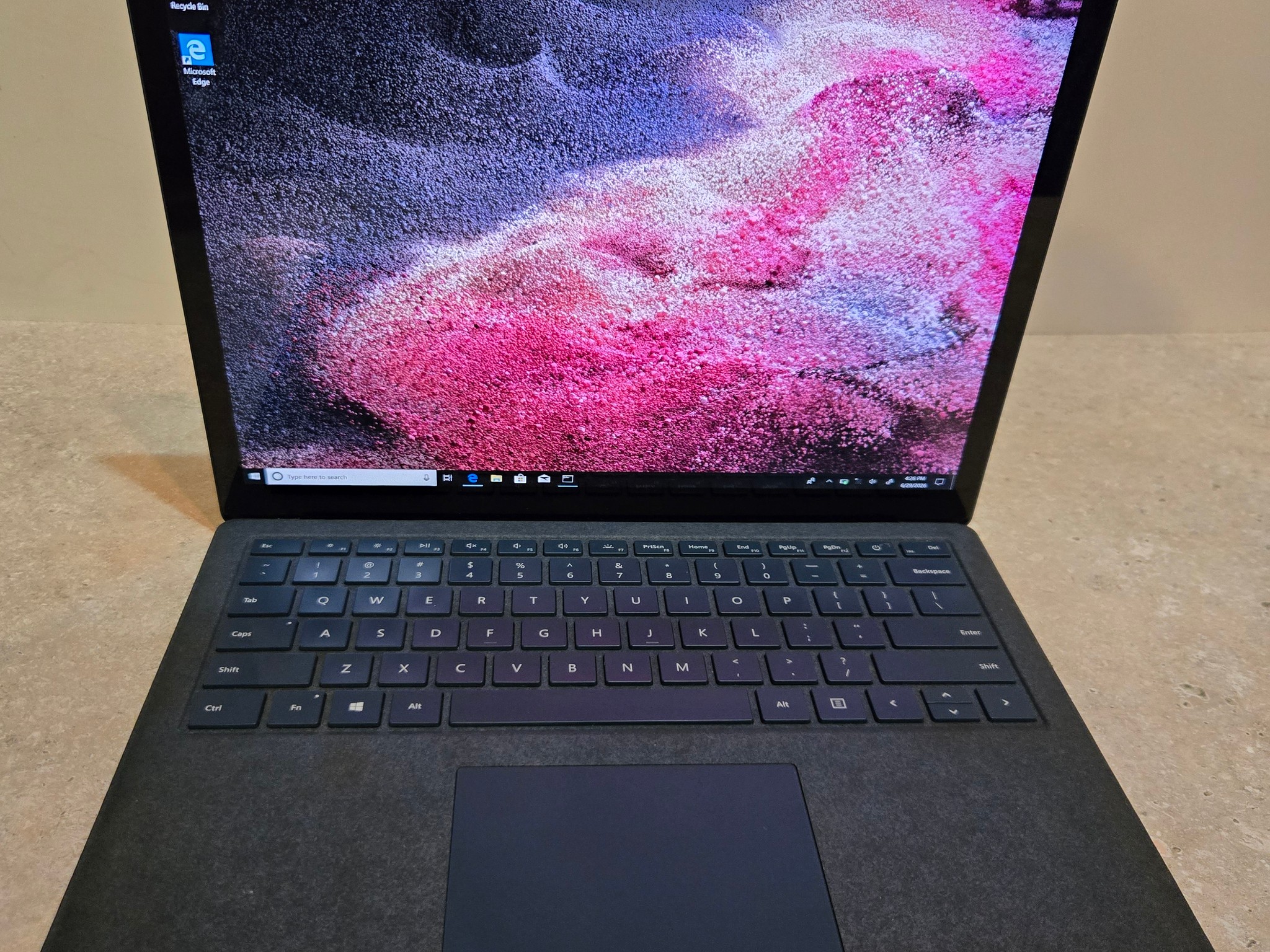 Microsoft Surface Laptop 2 - 13.5" Touch Screen - 256GB SSD - intel i5 - Model 1769