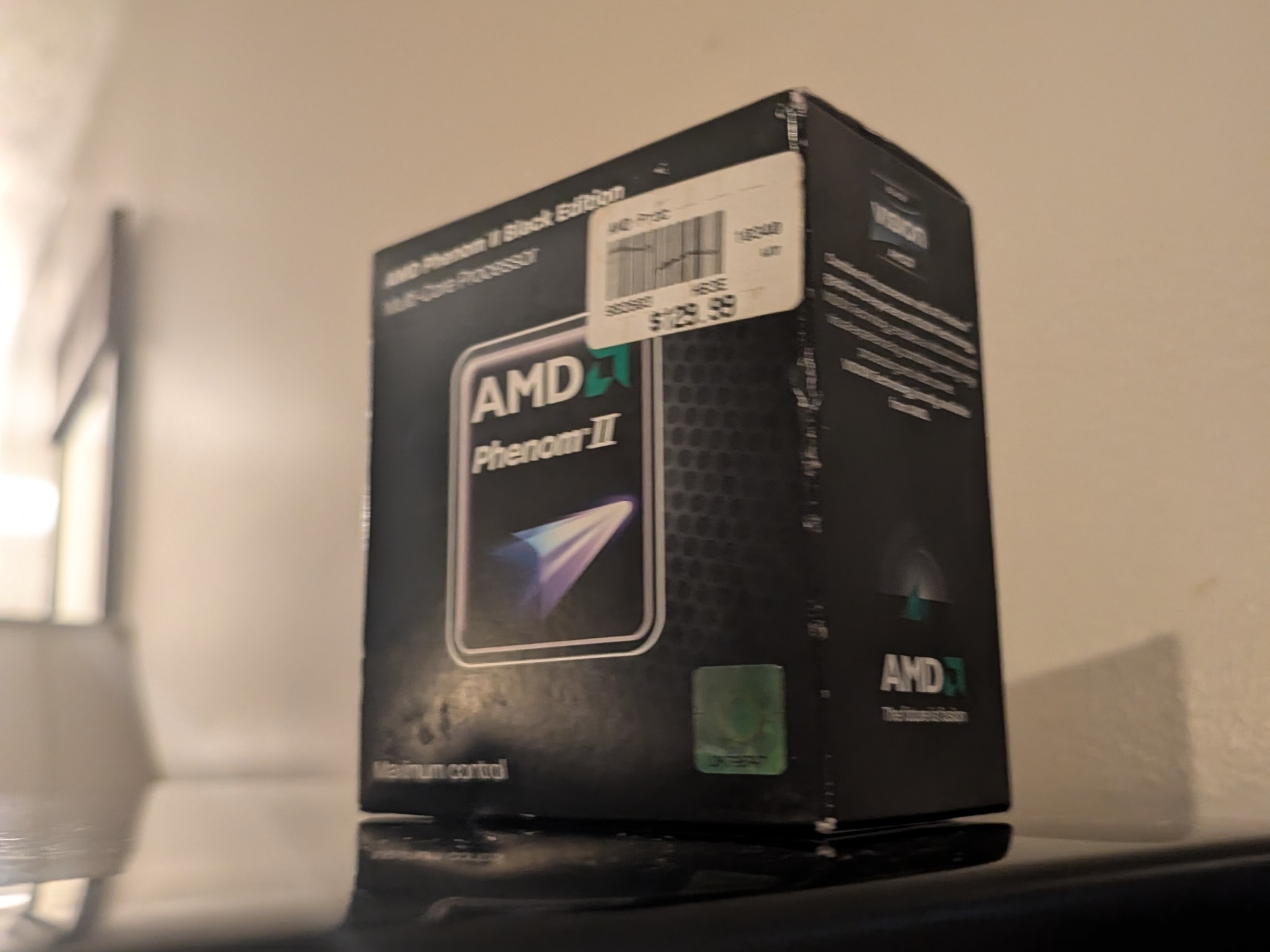 BRAND NEW IN BOX AMD Phenom II X2 560 Black Edition 3.3GHz AM3 CPU With Heatsink