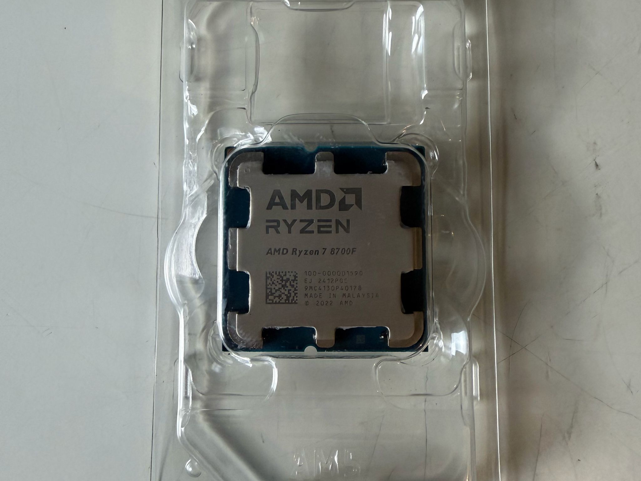 AMD Ryzen 7 8700F