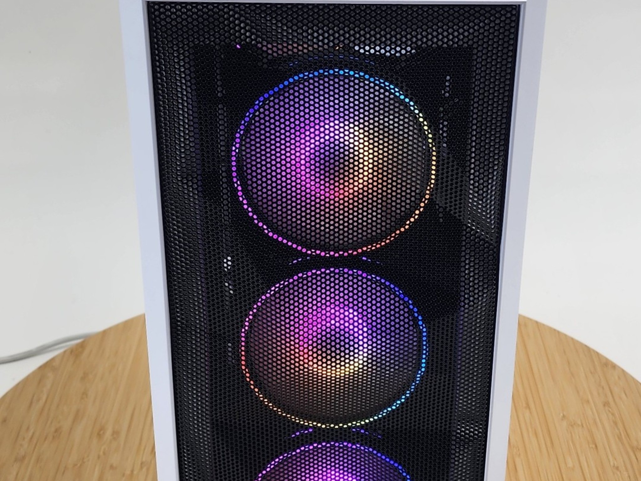 Gaming PC i7-9700 16GB RAM 500GB SSD+1TB HDD RTX 3070 8GB White Win 11 Computer