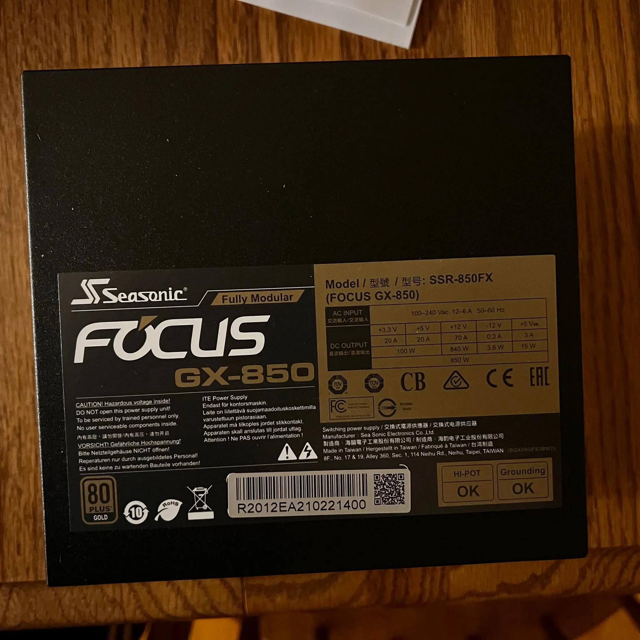 SeaSonic FOCUS 850 W 80+ Gold Certified Fully Modular ATX Power Supply