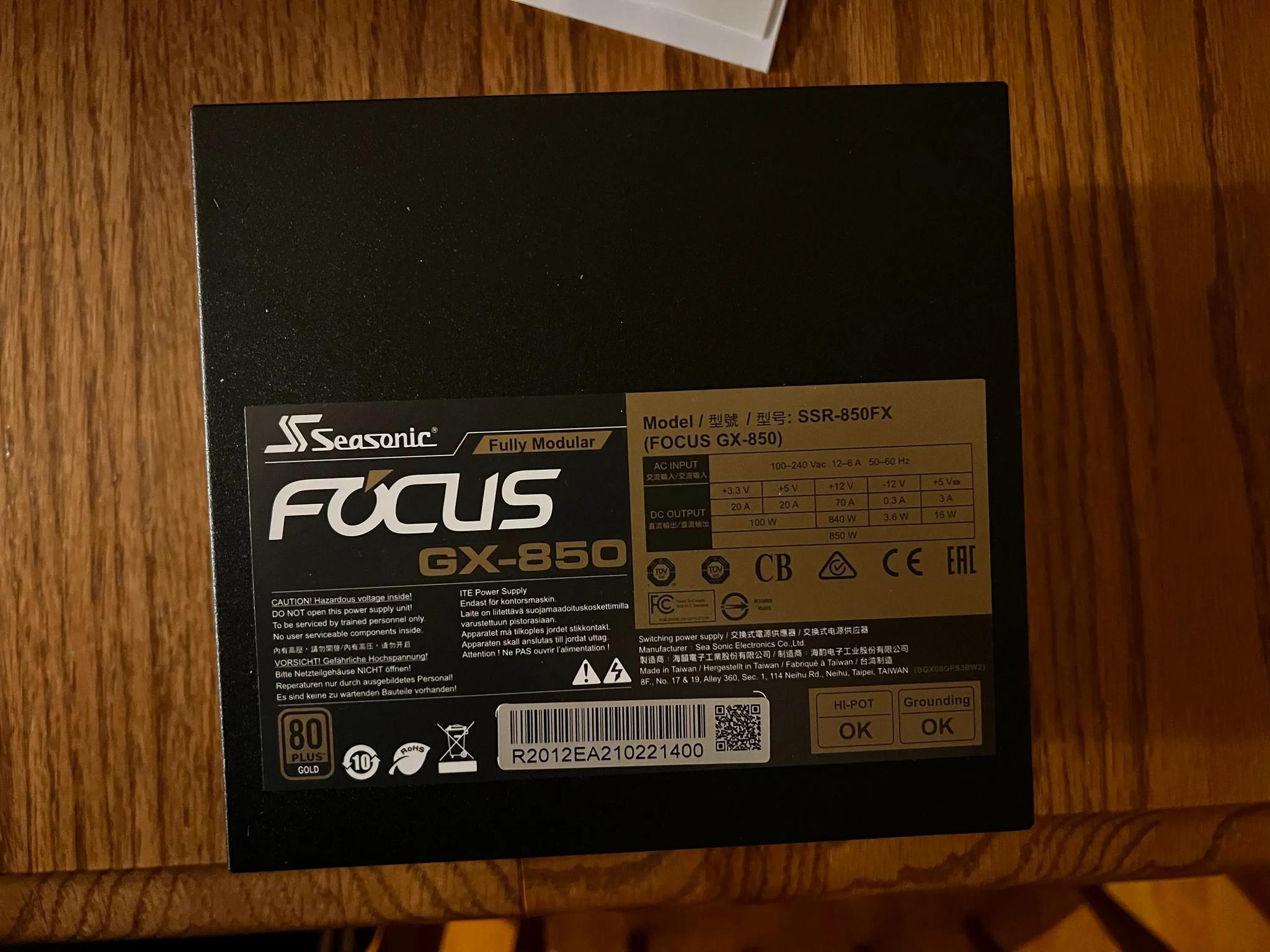 SeaSonic FOCUS 850 W 80+ Gold Certified Fully Modular ATX Power Supply