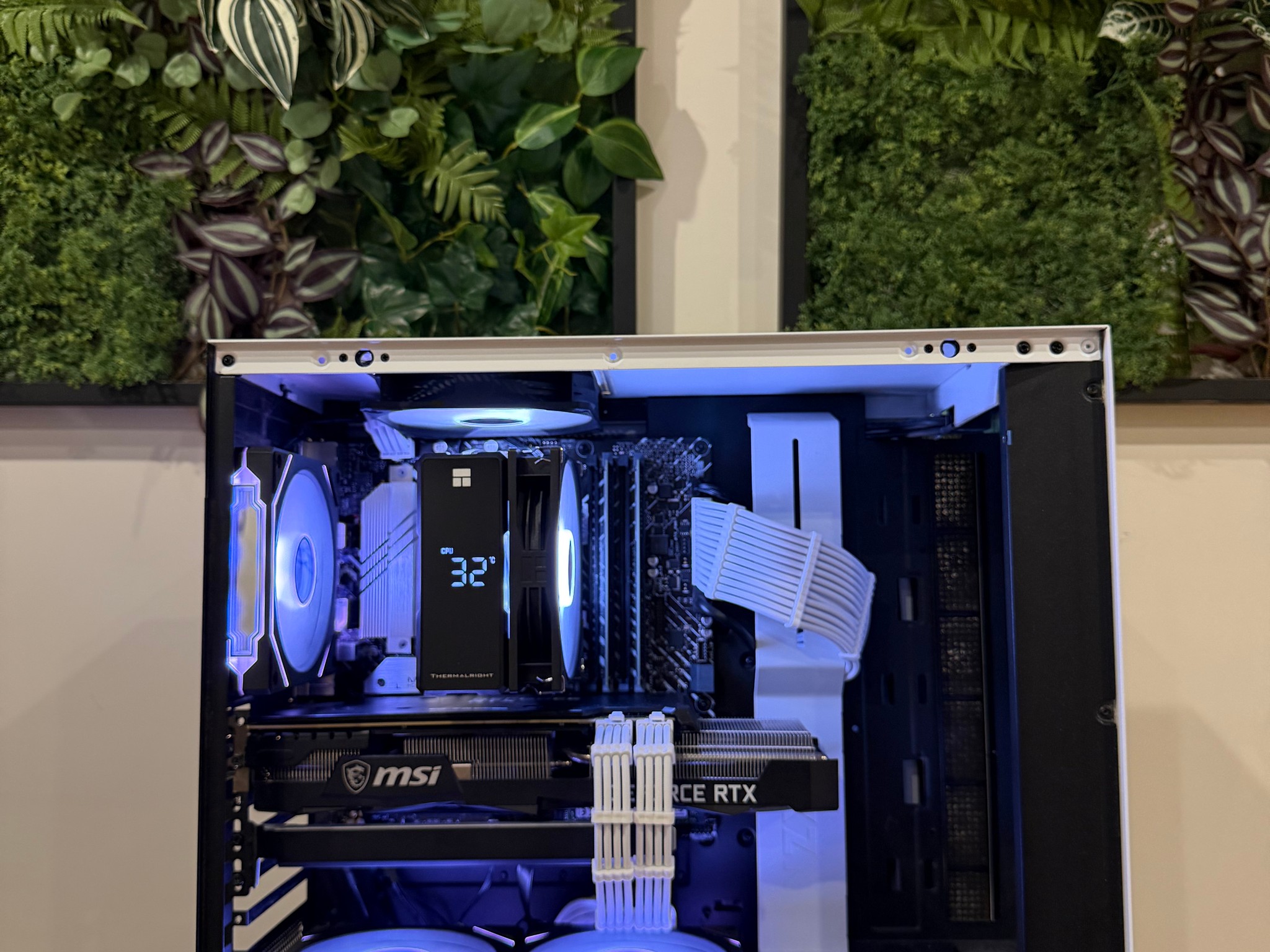 Custom White Gaming PC | RTX 3070 | i5-12400F | 2.25TB | WiFi | Windows 11 | Plug & Play