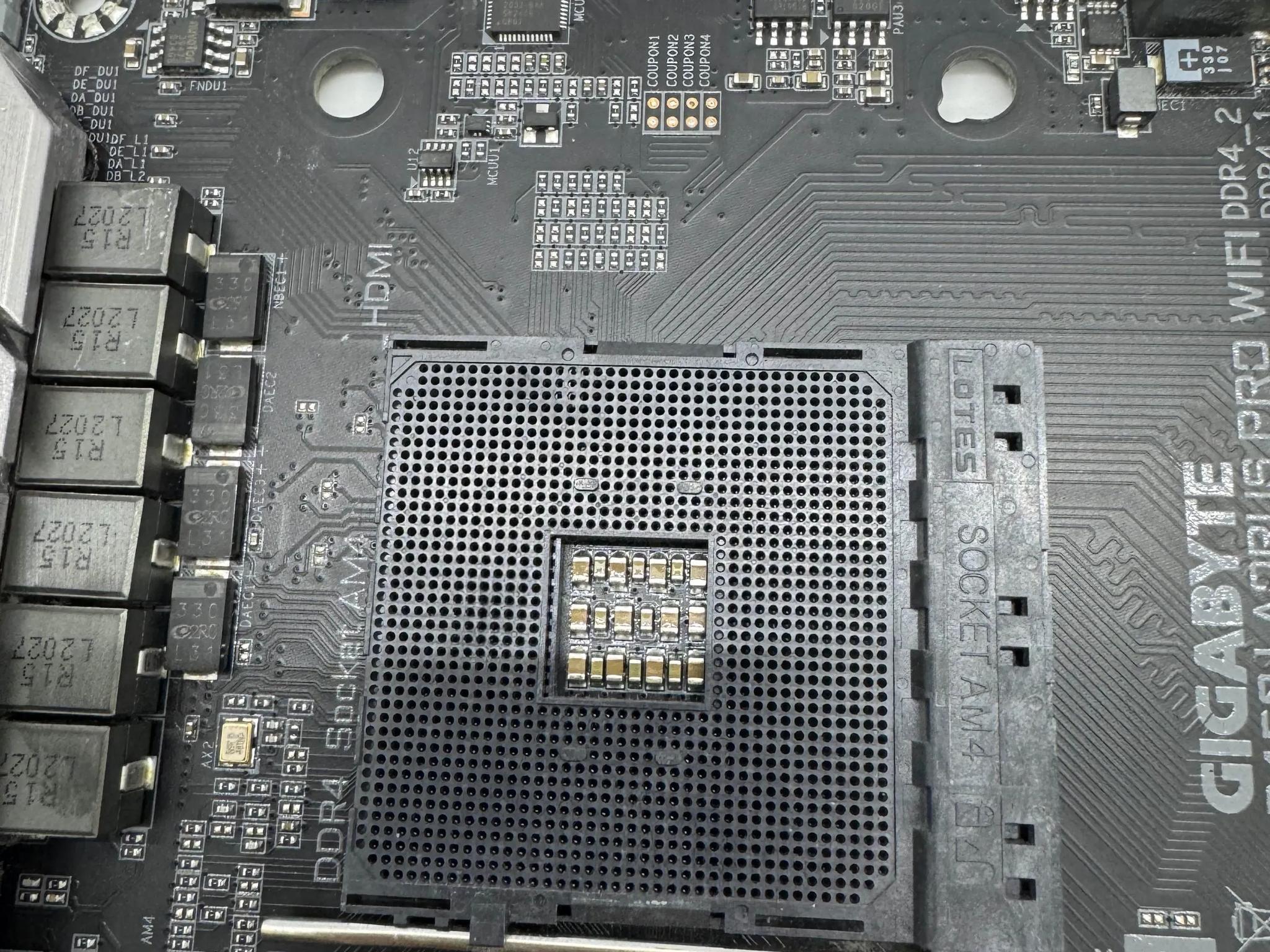 Gigabyte B450 I AORUS PRO WIFI Mini ITX AM4 Motherboard
