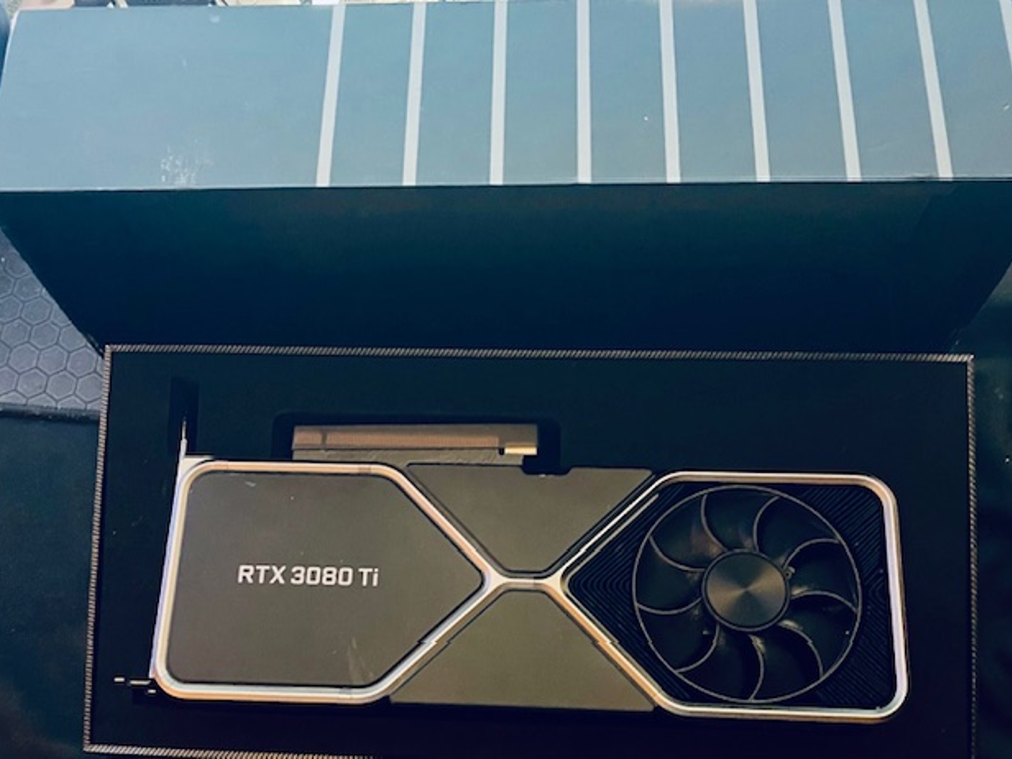 NVIDIA GeForce RTX 3080 Ti / Founders Edition / 12GB GDDR6X