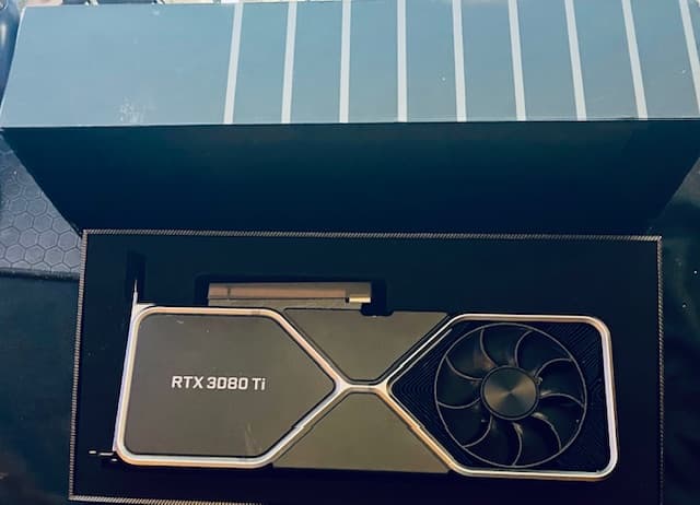 NVIDIA GeForce RTX 3080 Ti / Founders Edition / 12GB GDDR6X