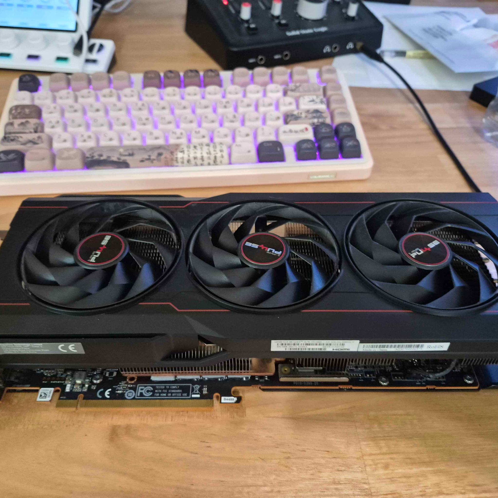 SAPPHIRE PULSE Radeon RX 7900 XTX