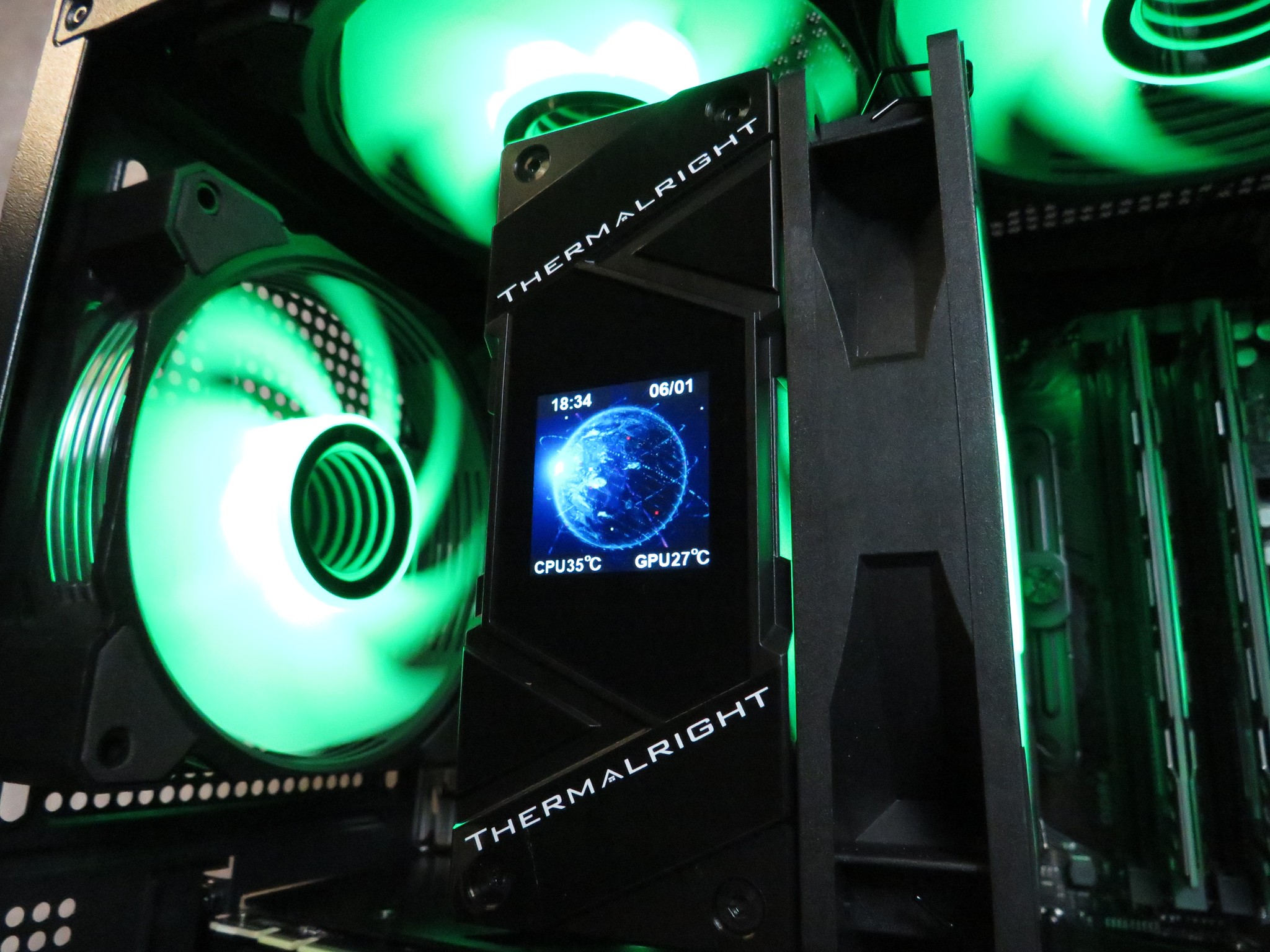 Entry level 1440p GAMER! RTX 2080 Super - Ryzen 5 5500 - 16 GB DDR4 - 1 TB SSD