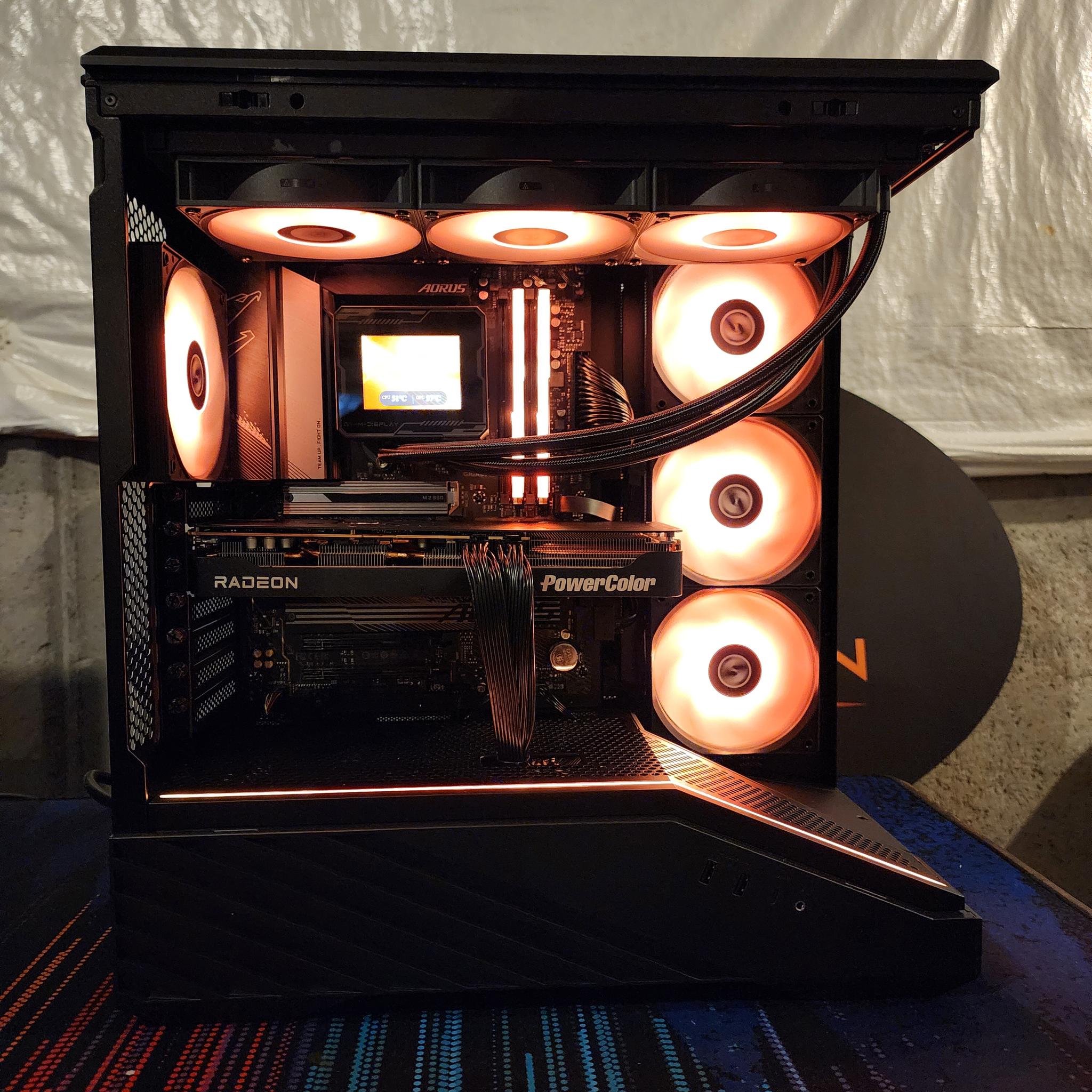 RX 9070 XT / Ryzen 9 9900X / 32GB DDR5 RAM / 1TB NVMe