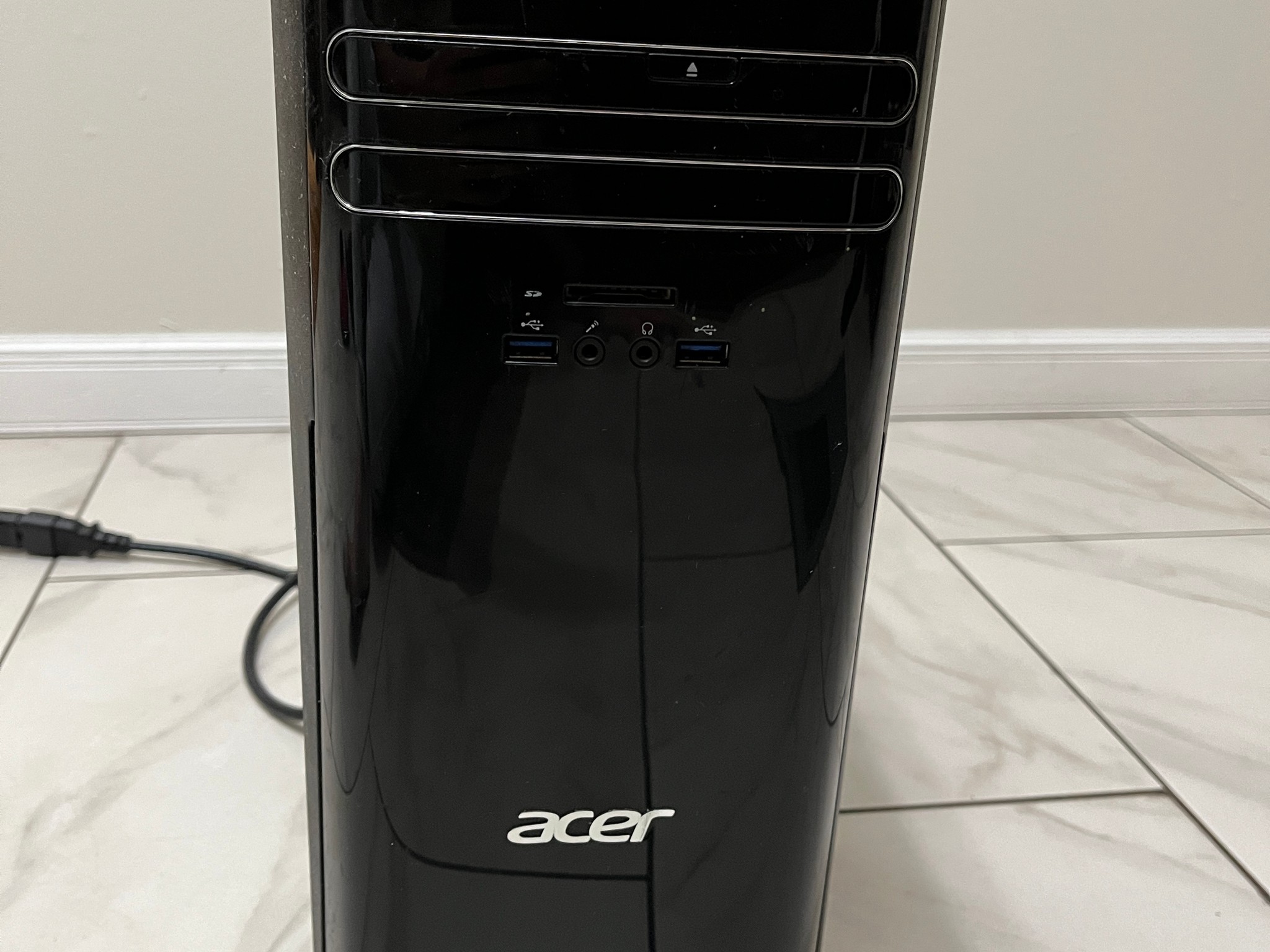 Budget Acer Aspire Gaming PC - GTX 1060 6GB, Intel i5-7400, 16GB RAM, 500GB SSD w/ Wi-Fi & BT