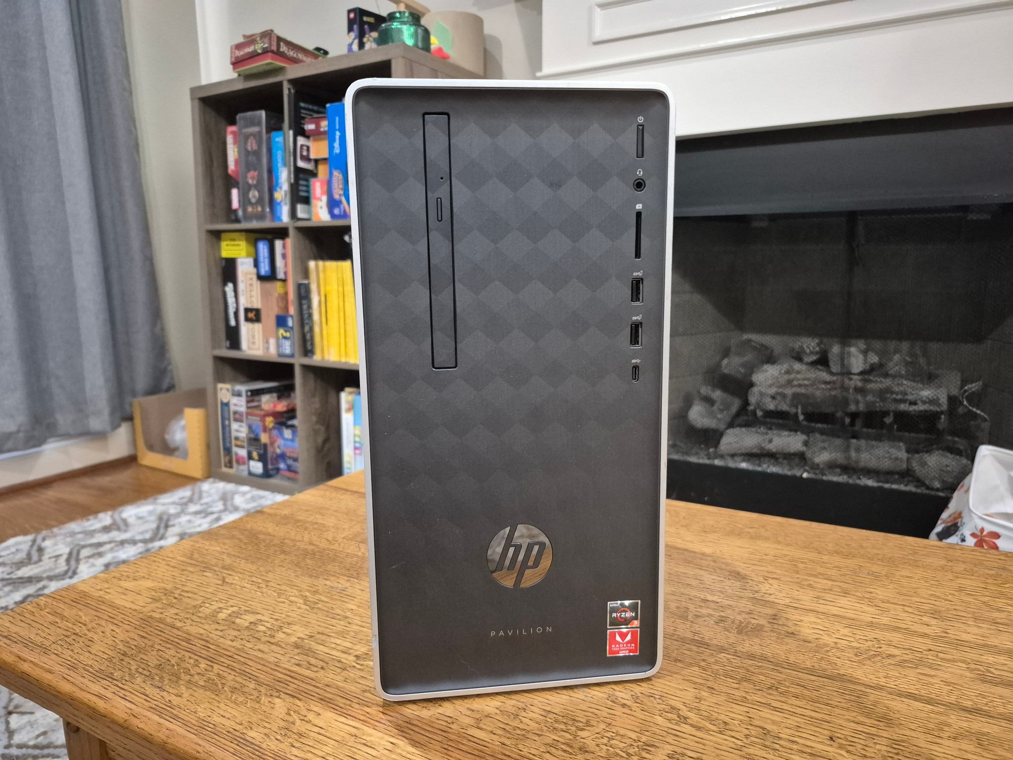 Steam Deck Lite | Ryzen 3 2200G, 16GB RAM, 256GB SSD, 1TB HDD, Bazzite Linux
