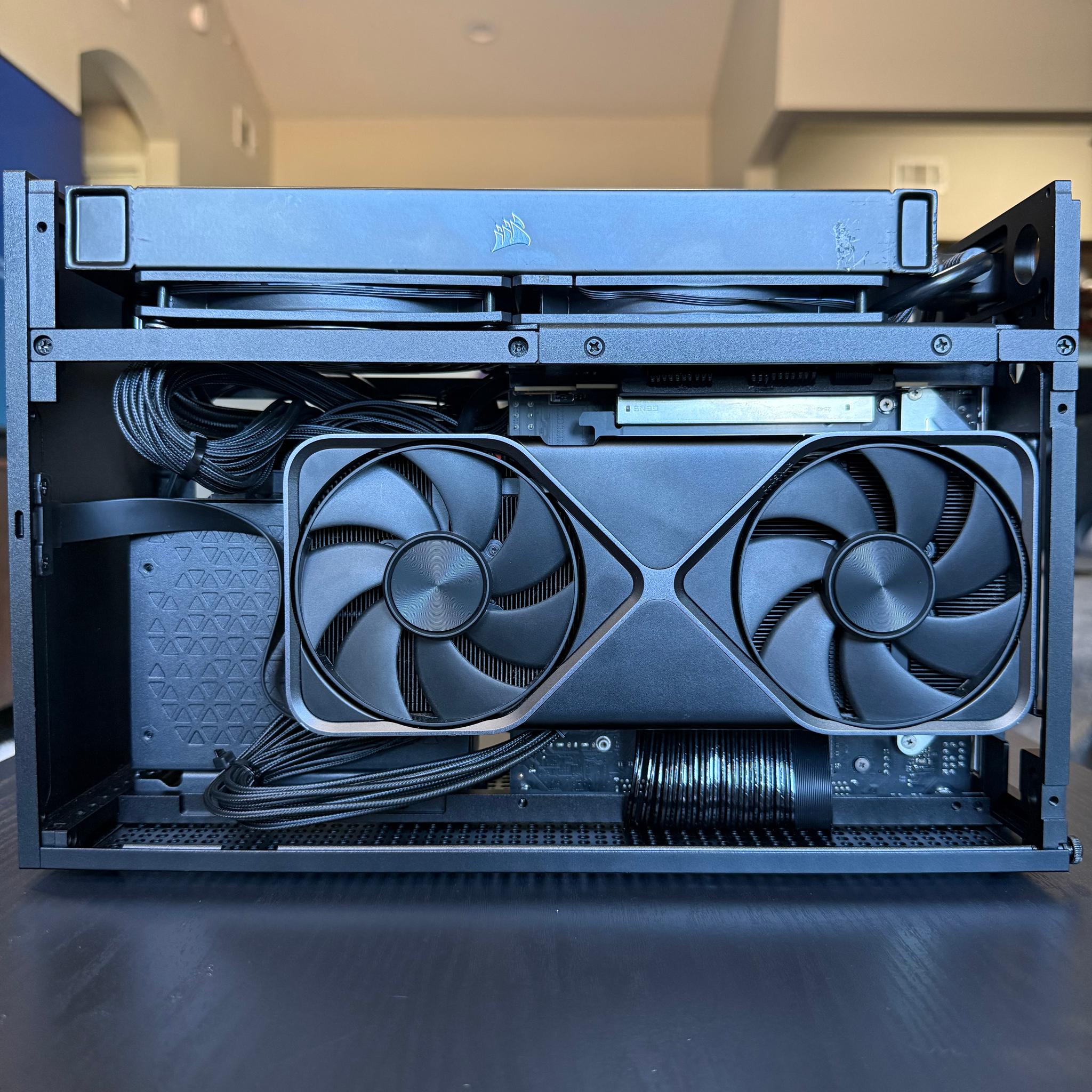 formD T1 - 7800X3D - 5070 FE