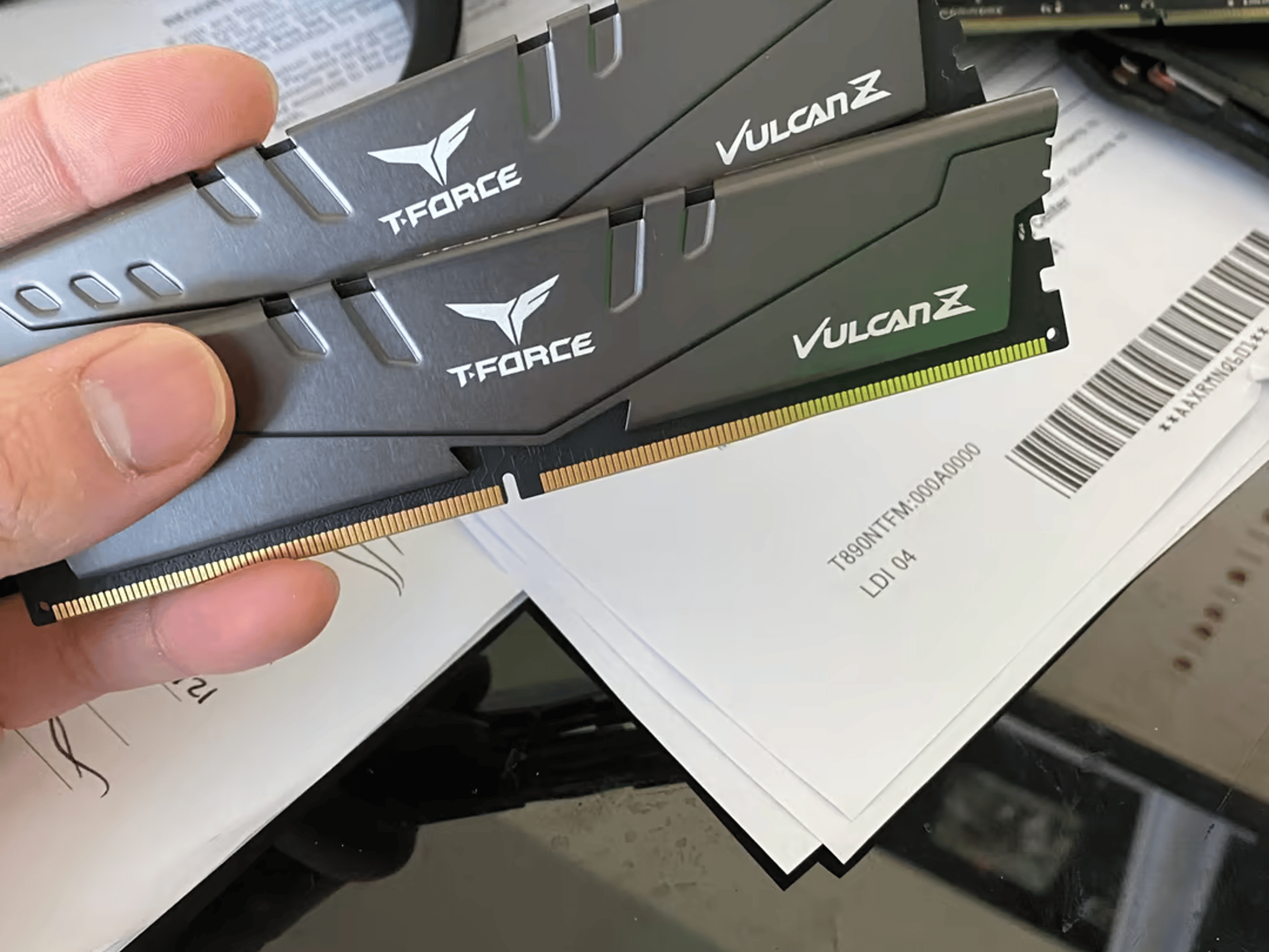 Team T-FORCE VULCAN Z 16GB (2 x 8GB) DDR4 3200MHz CL16
