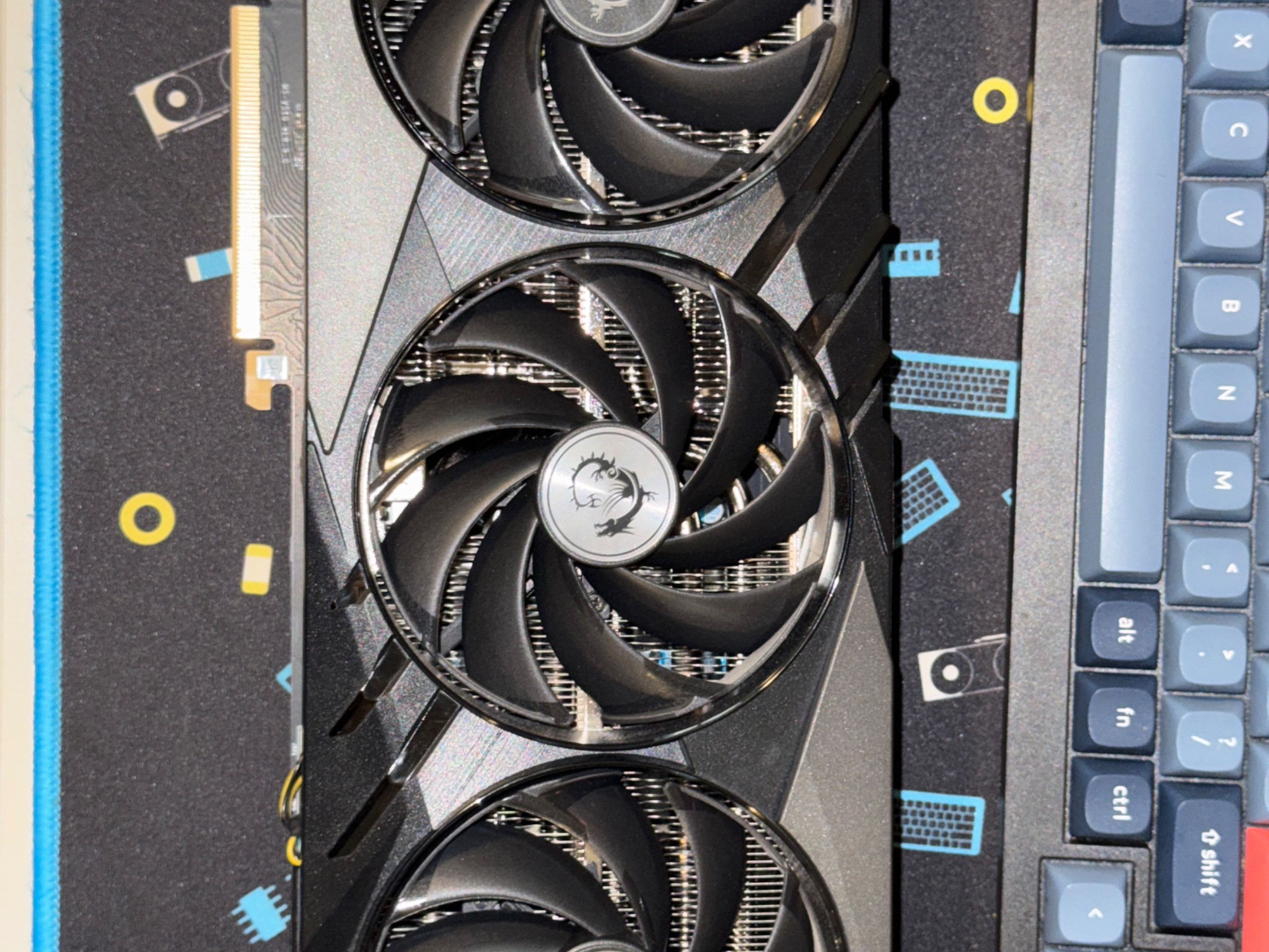 NVIDIA 4090 MSI GAMING X SLIM 24G