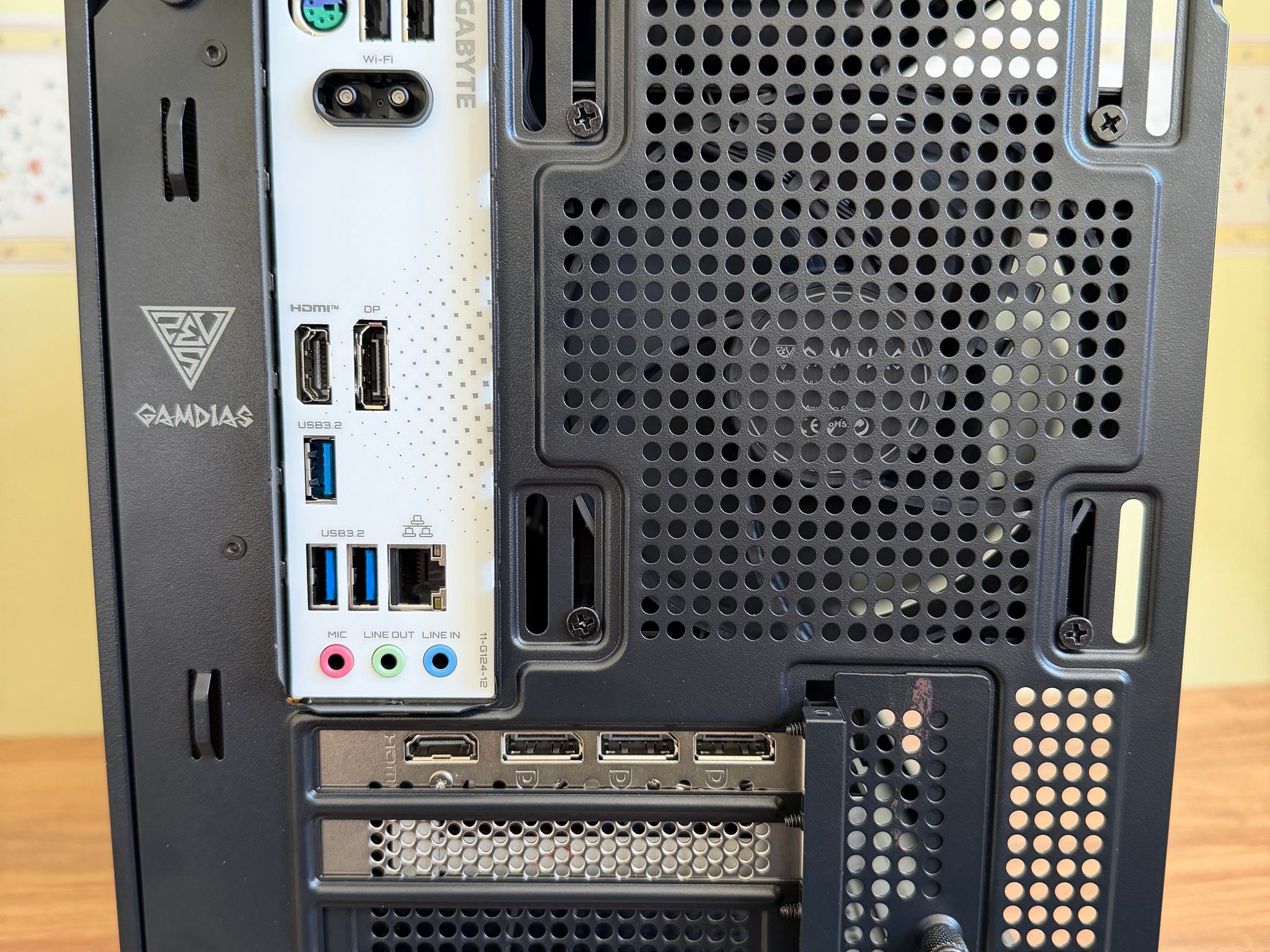 Sleeper 1440p Gaming PC – i5-13600 | RTX 5060 Ti 8GB | 32GB RAM | 1TB NVMe