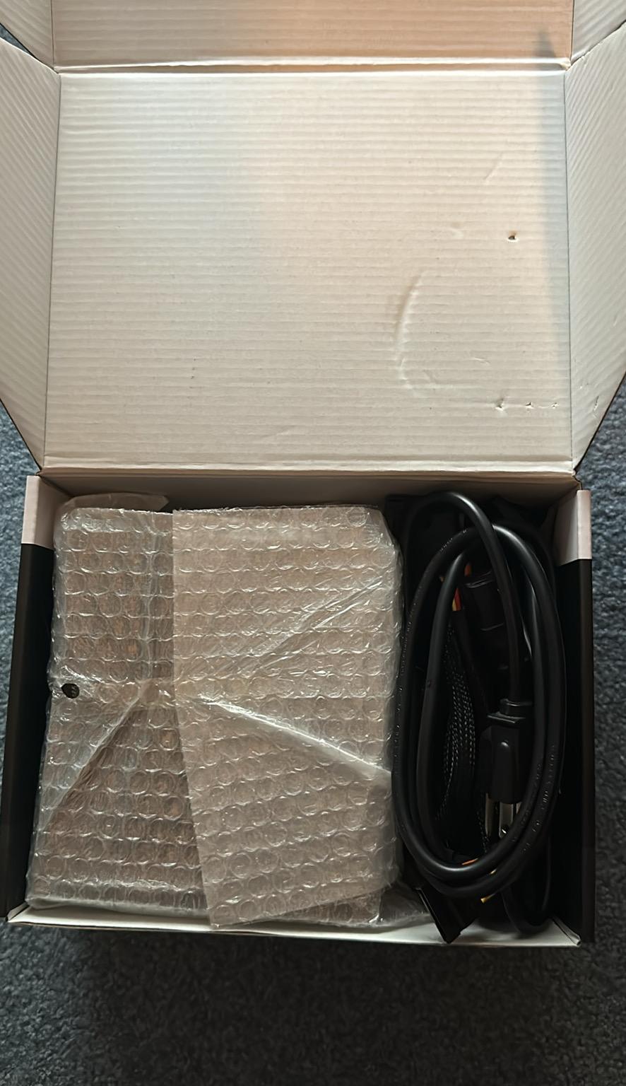 Thermaltake 430W smart 80+ ATX Power Supply