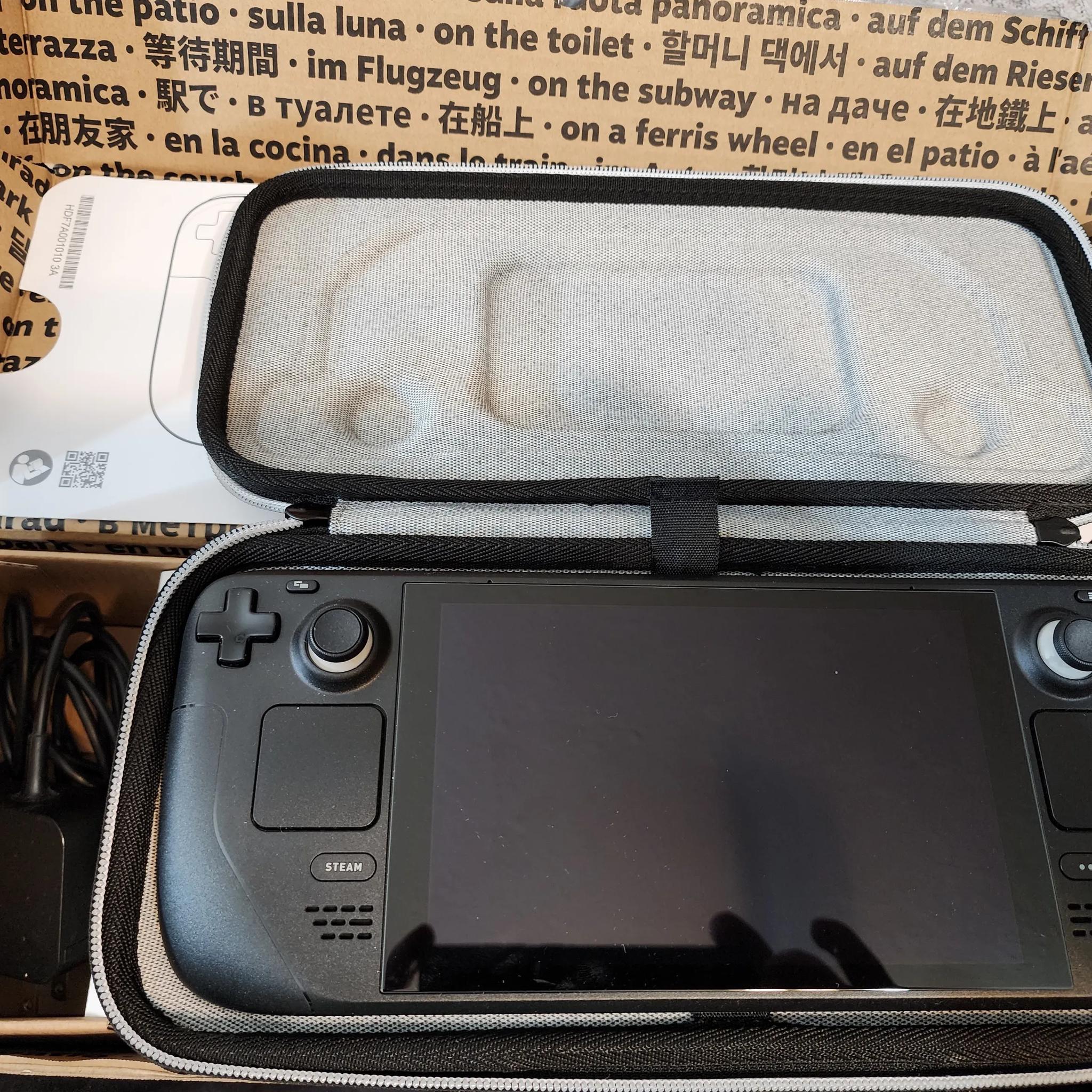 Steam Deck 500GB OLED Screen In original box.  Like New less than a hour of use.