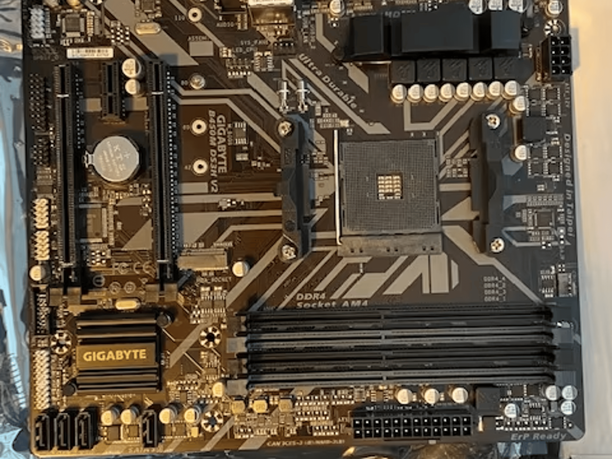 Opened but unused Gigabyte B450M DS3H V2 Motherboard