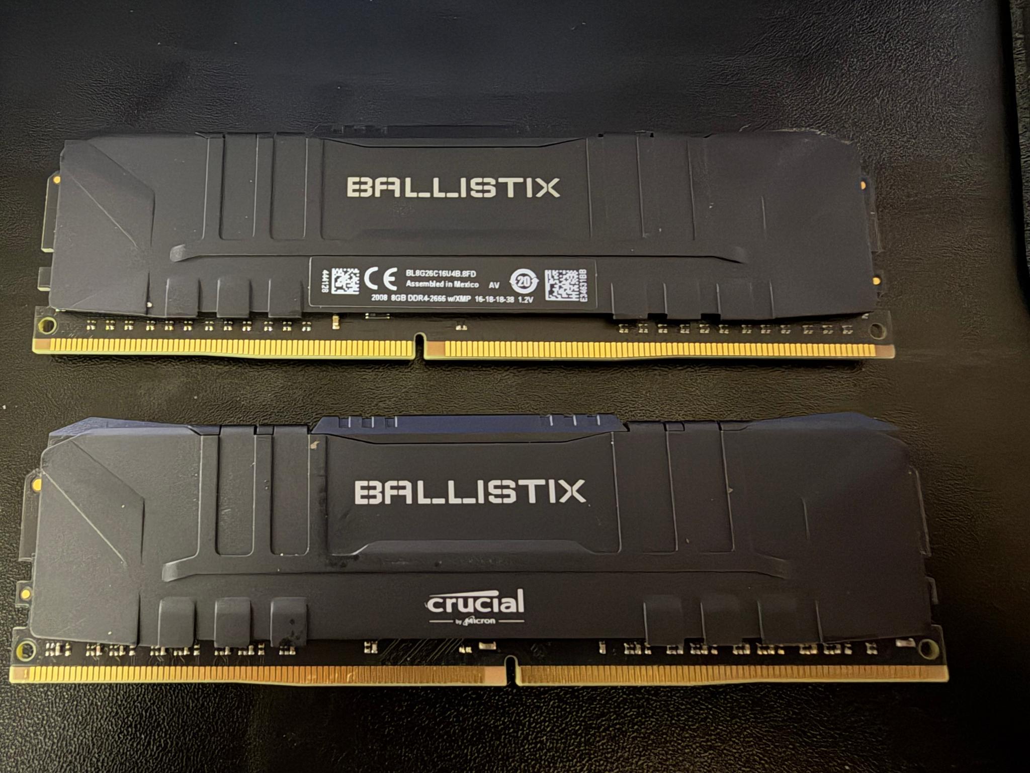 Used Crucial Ballistix 16GB (2x8GB) PC4-21300 DDR4-2666MHz
