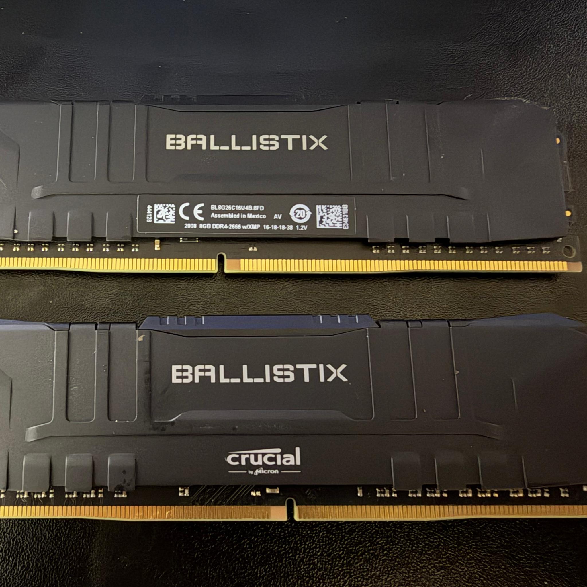 Used Crucial Ballistix 16GB (2x8GB) PC4-21300 DDR4-2666MHz