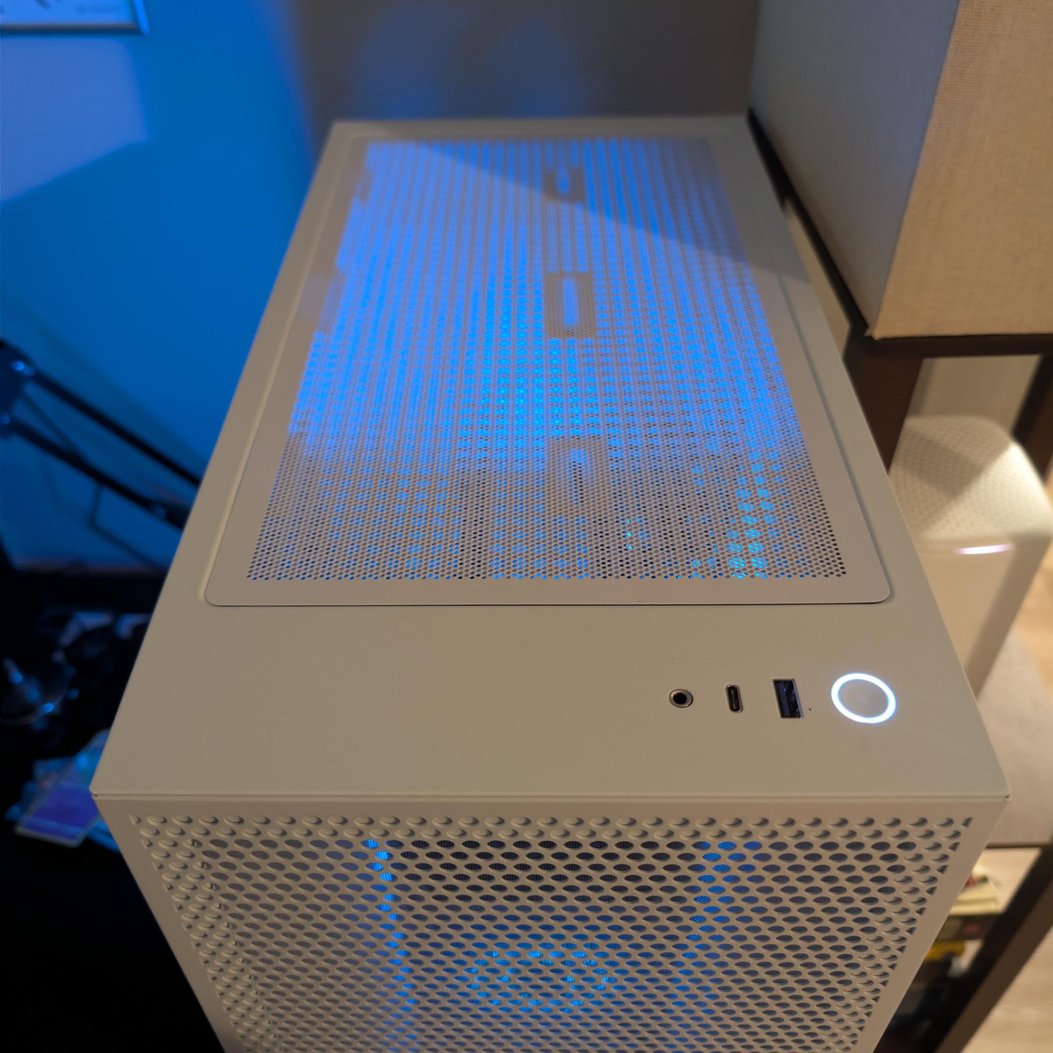 Ryzen 7 7800X3D | RTX 4060 8GB | 32GB DDR5 RAM 5600MT/s