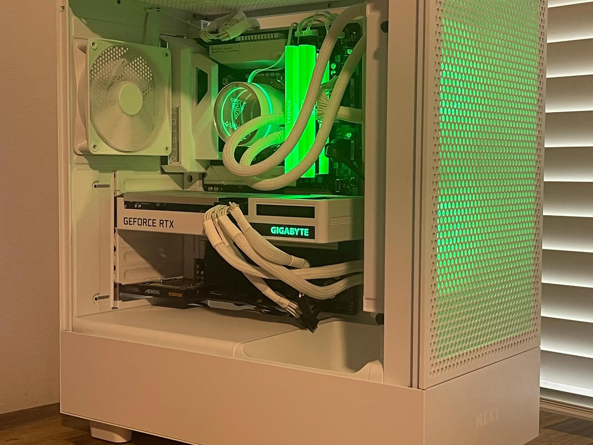 Cosmic Commander | i5-11600K, 32GB, 2.5TB, 3060 Ti